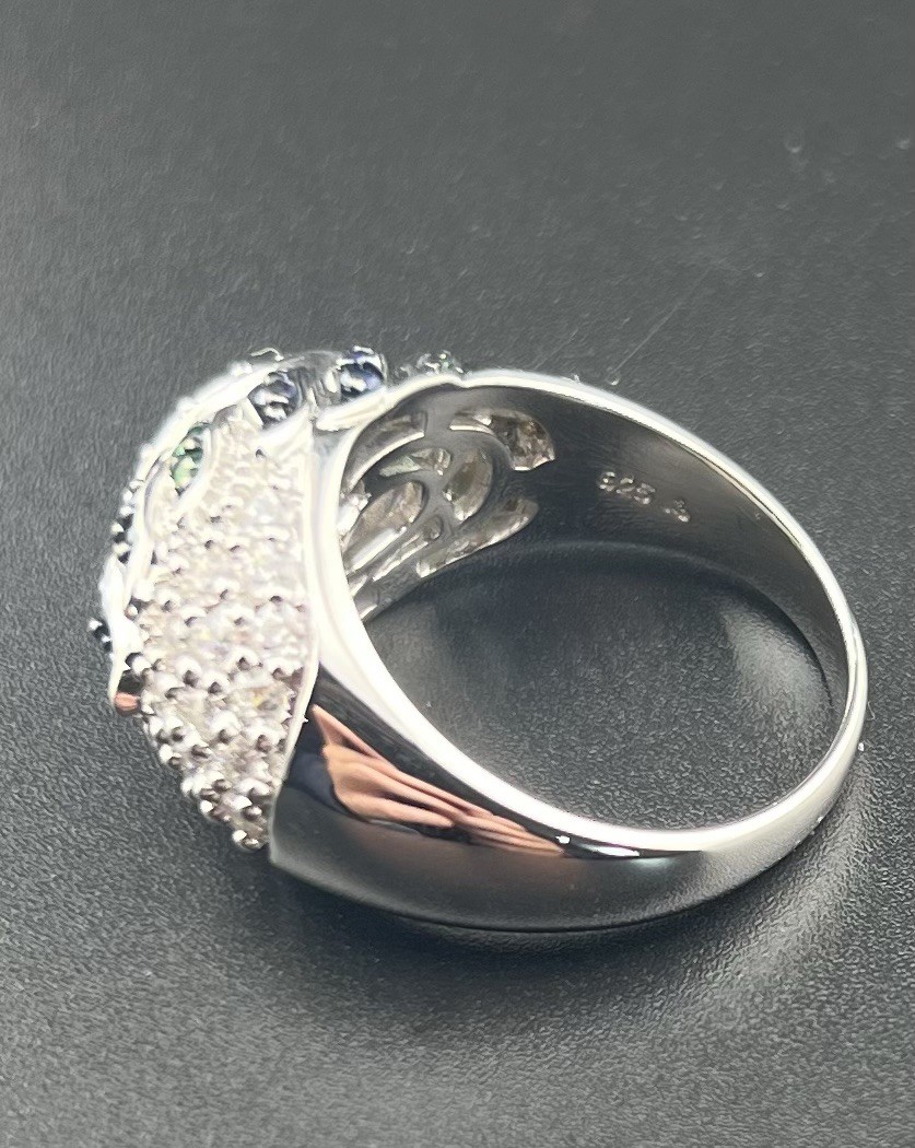 Victoria Wieck Sterling Silver 925 Dark Blue Stone With Crystals Size 9 Ring