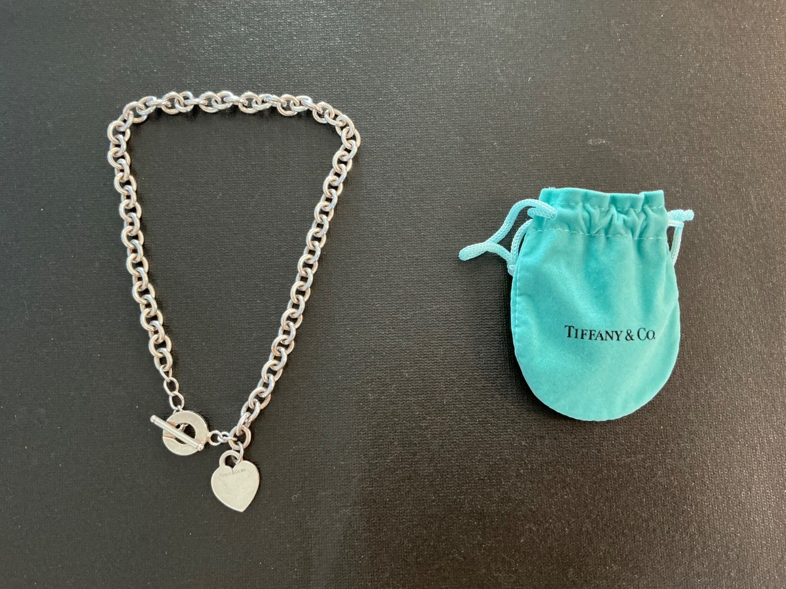 Tiffany & Co Sterling Silver 925 Heart Tag 16″ Toggle Necklace & Pouch