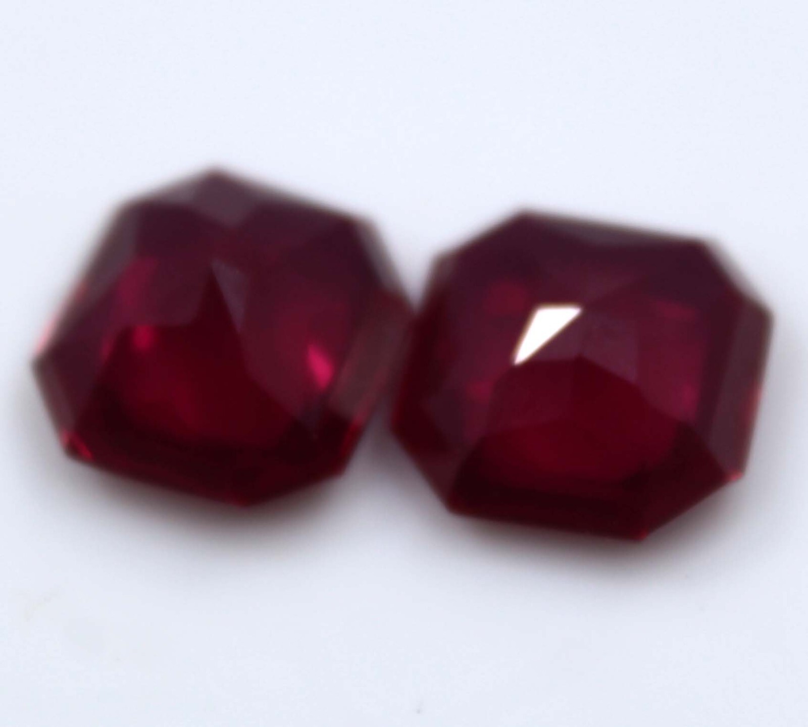 17 Ct Natural Certified BURMA Pigeon Blood Red Ruby Unheated Loose Gemstone Pair