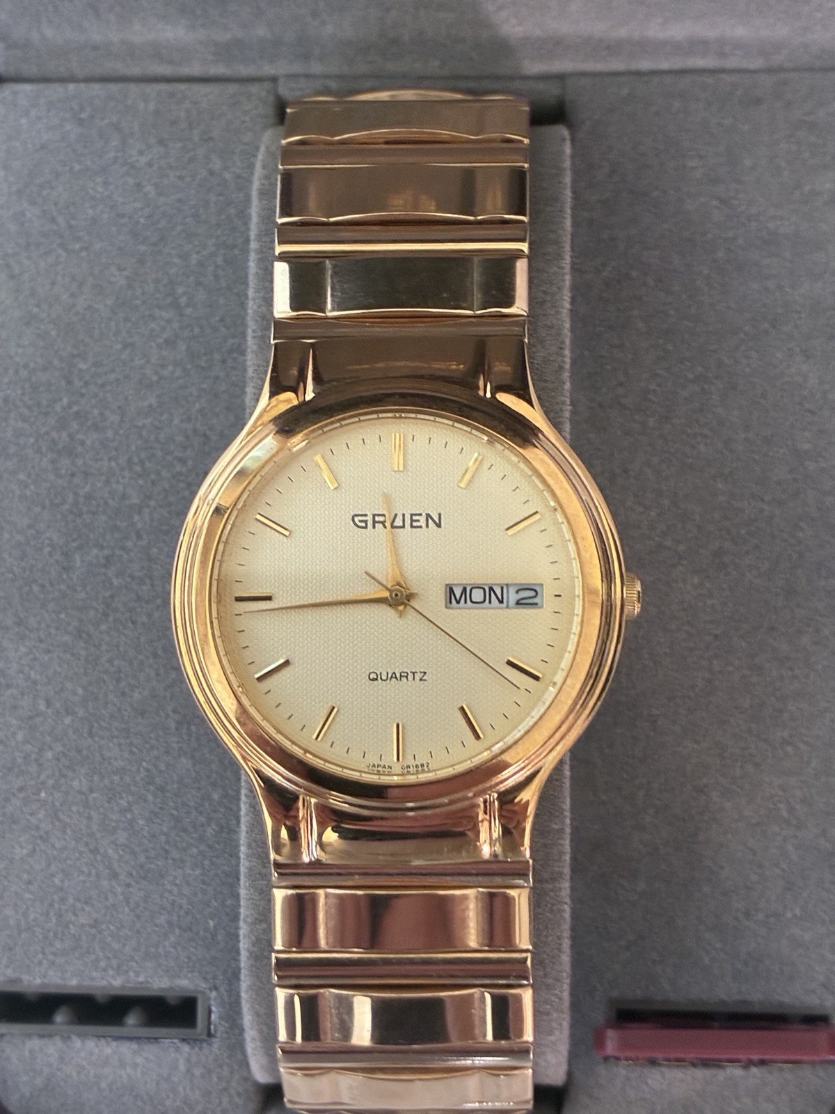 Vintage Gruen Quartz Day-Date Men’s Dress Watch, Gold-Tone NIB