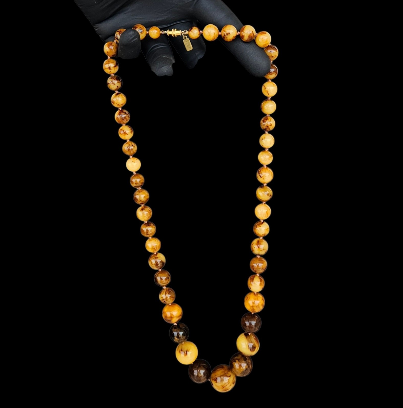 Vintage 1970s Kenneth Lane Catalin Root Beer Caramel Bakelite Bead Necklace 114g