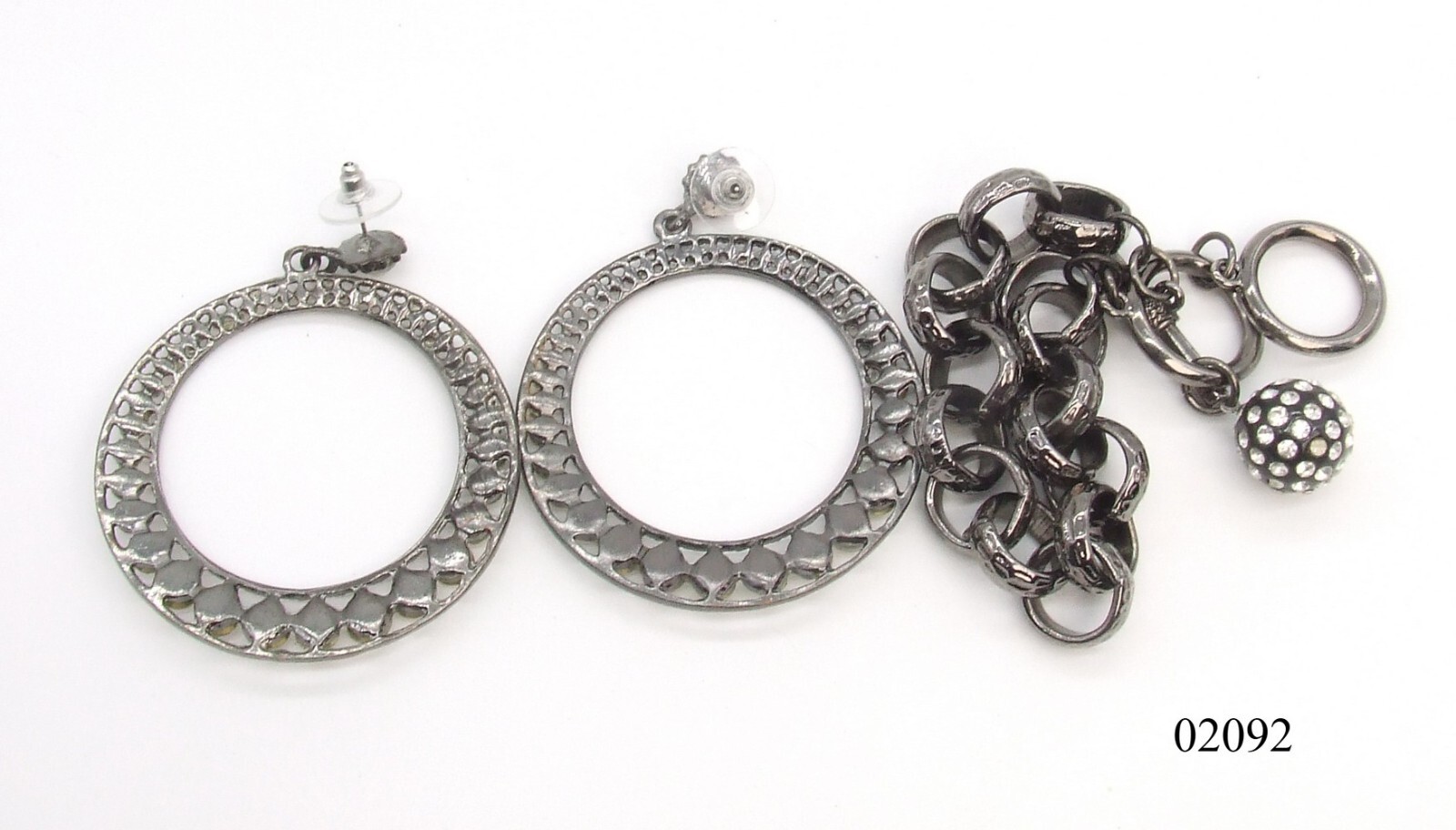 8″ Black Plated Rhinestone Ball/Hammered Rolo Chain Charm Bracelet/Hoop Earrings