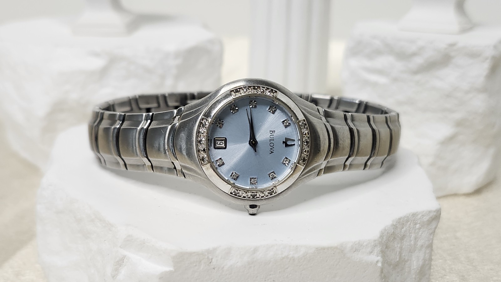Bulova 96R02 Maestro Stainless Steel Women’s Watch With Diamonds / New Battery