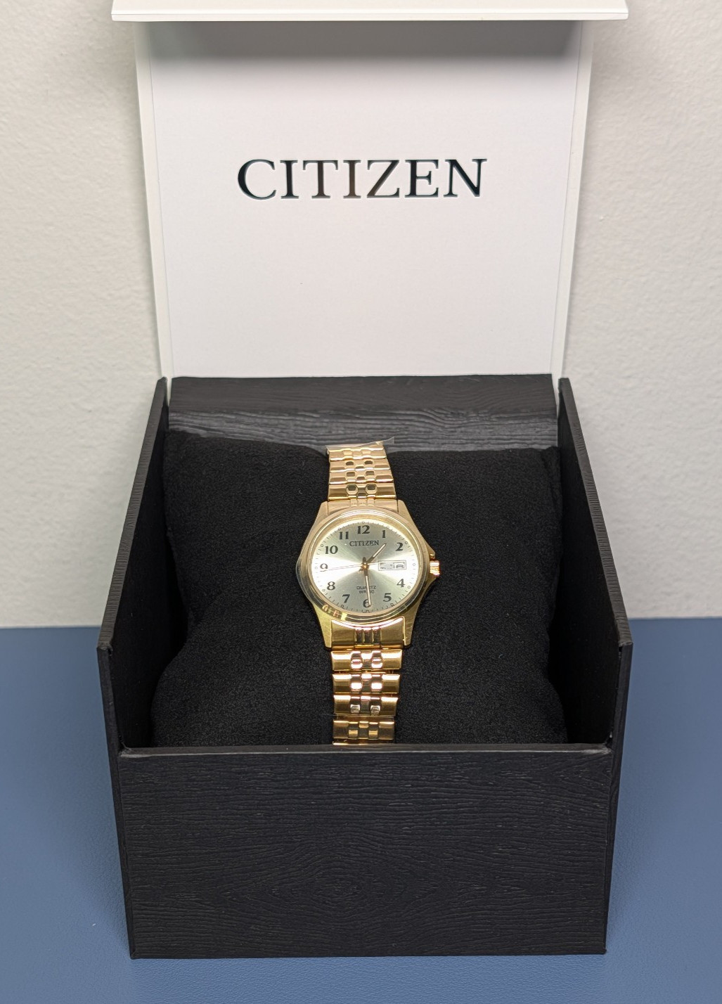 Citizen EQ2002-91P Women’s Gold Tone Quartz Watch Day Date 26mm NEW W/ TAGS+BOX