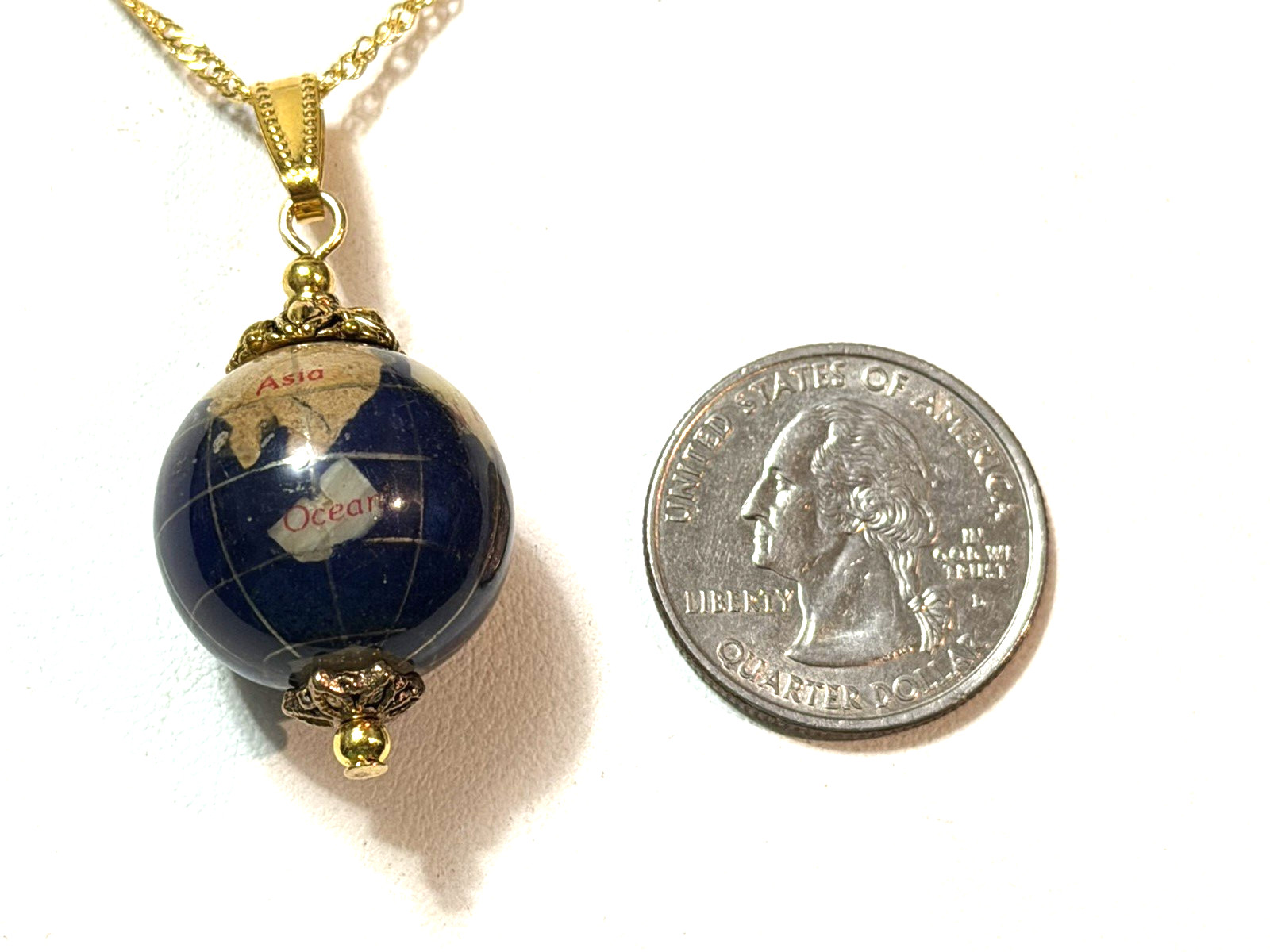 *NEW ITEM-LG. VTG. 20MM LAPIS GEMSTONE INTARSIA WORLD GLOBE NECKLACE. g