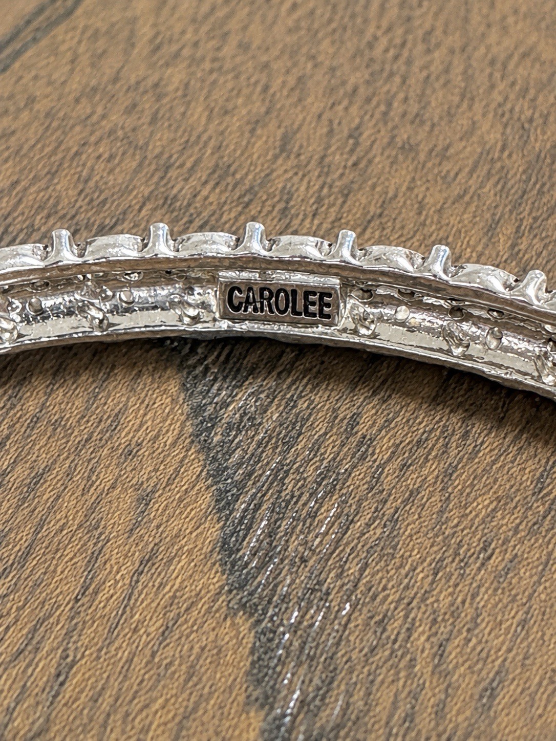 Carolee Silver Tone Filigree Scroll Hinged Bangle Bracelet Vintage