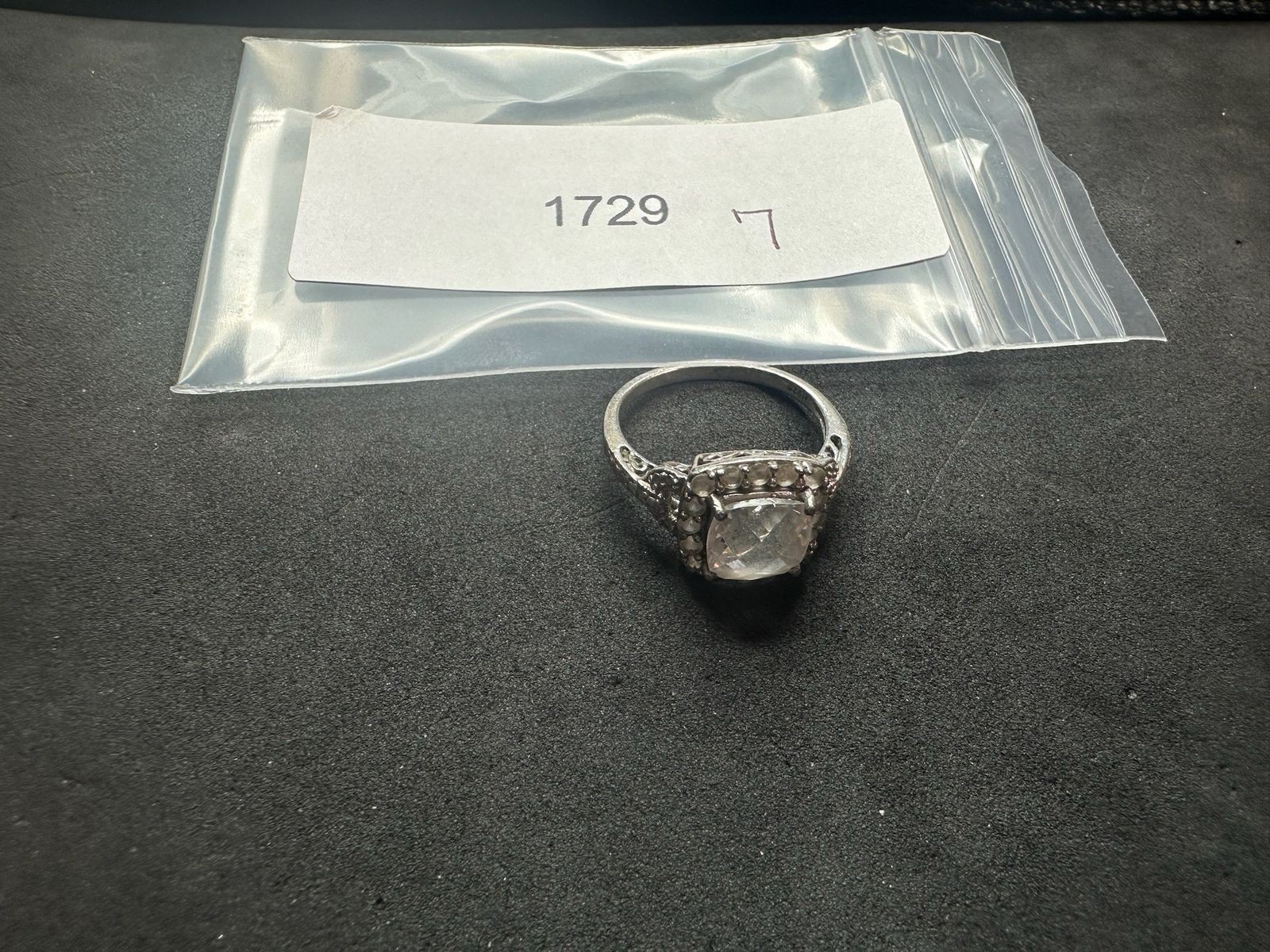 3.17g Vintage Sterling Silver 925 Faceted Clear Ring Elegant Size 7 M