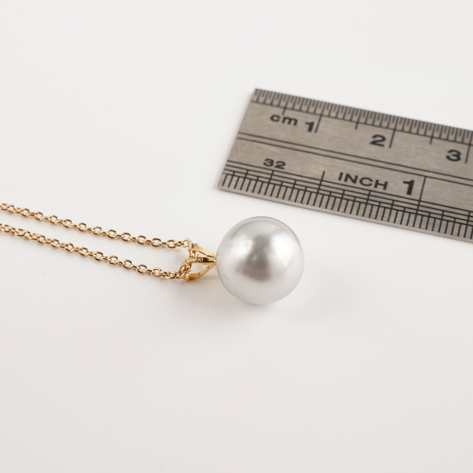 10.2MM Silver-Gray Tahitian Cultured Pearl Pendant 18K Solid Yellow Gold