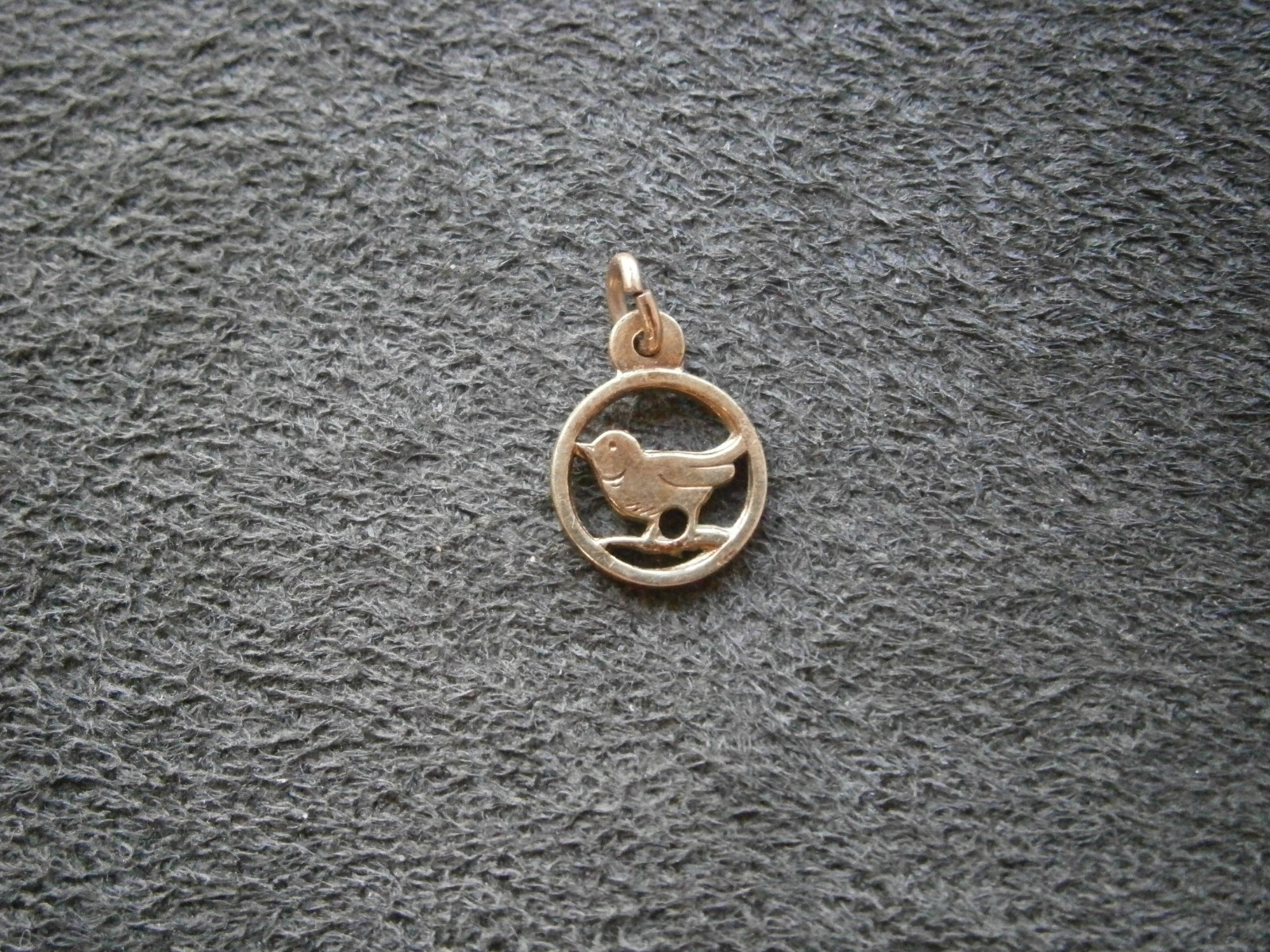 TINY Bird 1/20 Vintage Cut Out 1/20 12k Gold Filled Bracelet Charm Pendant