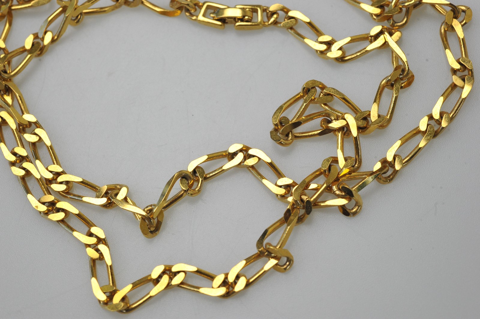 Vintage MONET Figaro Flat Link Gold Tone Chain 30” Long Necklace signed R25