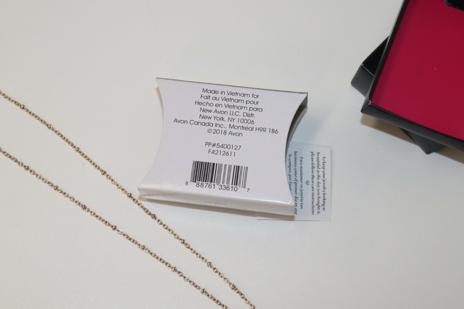 2017 Avon Lucky Animal Charm Necklace – Bird Goldtone
