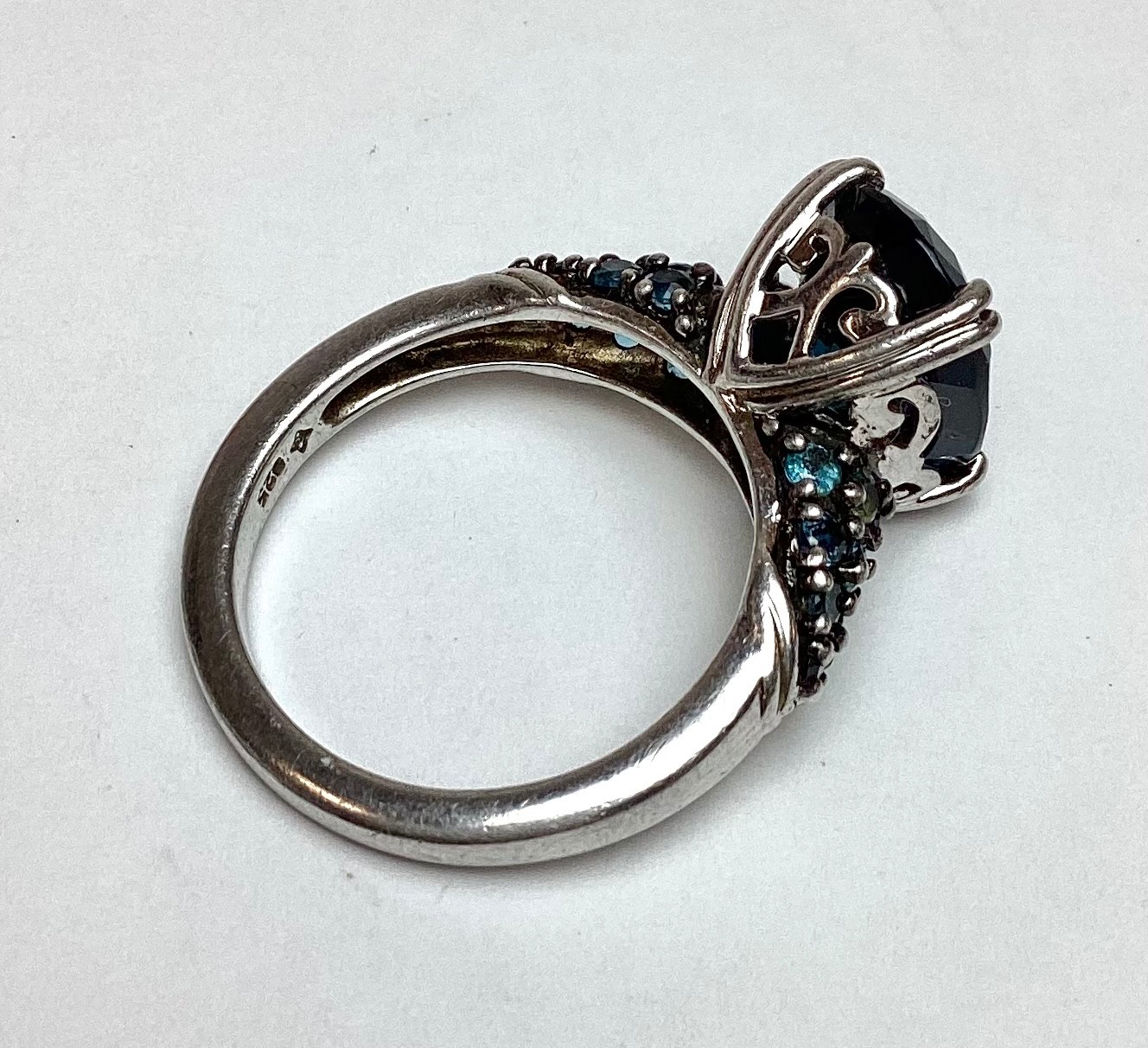 Lab Created Spinel Blue Stone & .925 Sterling Silver Ring 6.63 Grams & Size 8.75