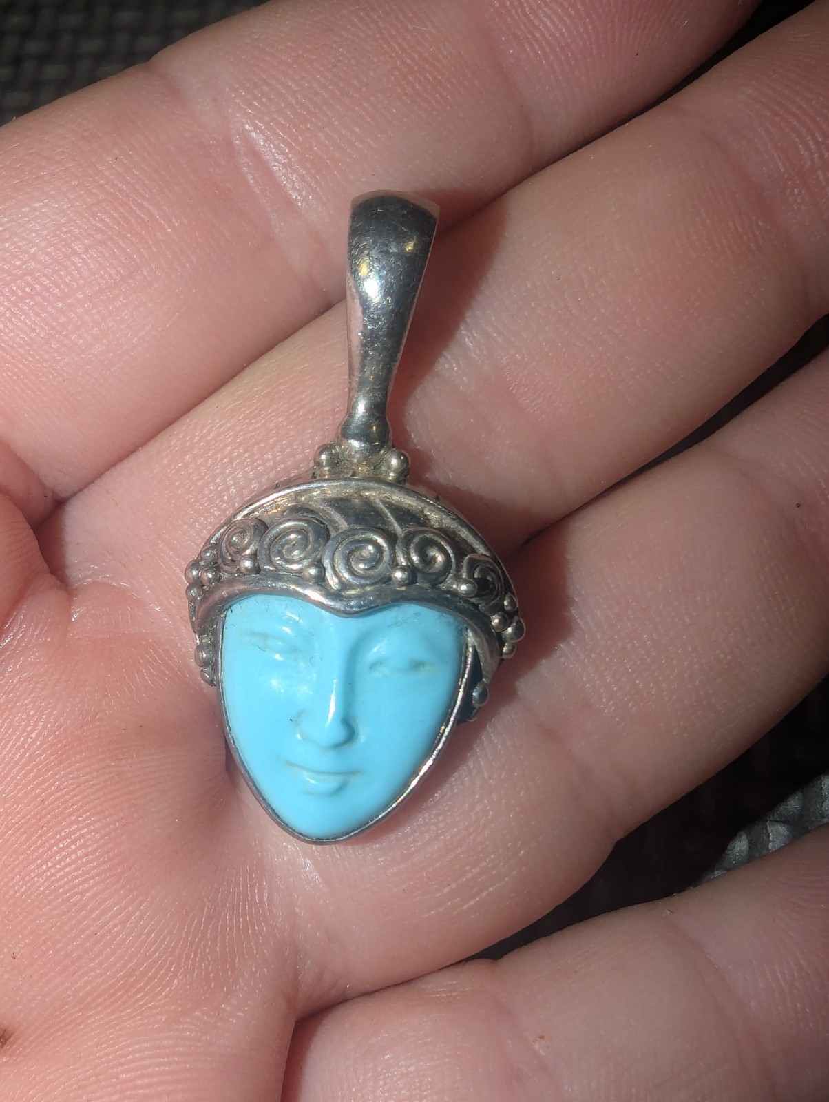 Sajen 925 Blue Face Pendant
