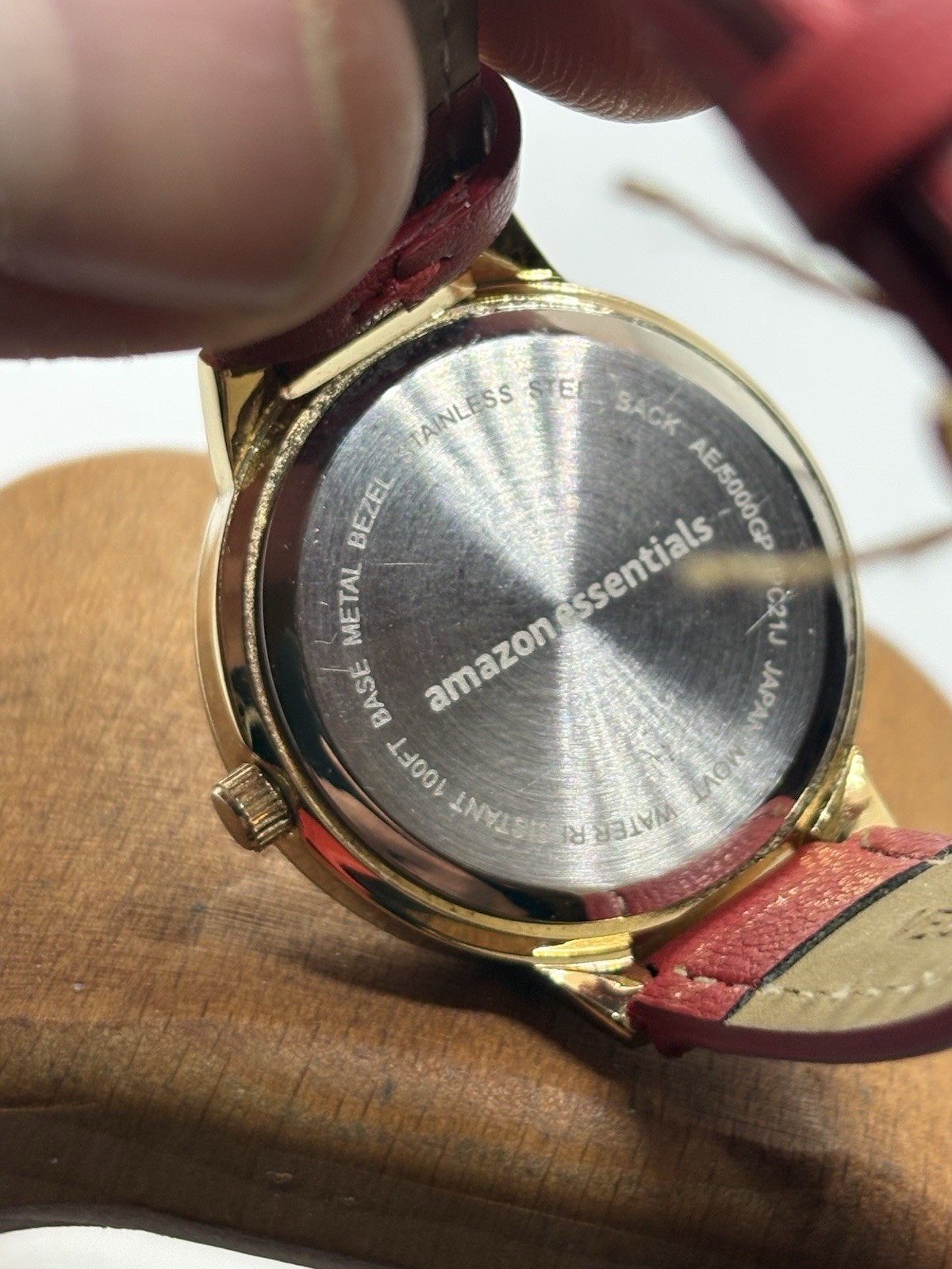 Amazon Essential Womens minimalist watch red dial and strap new battery