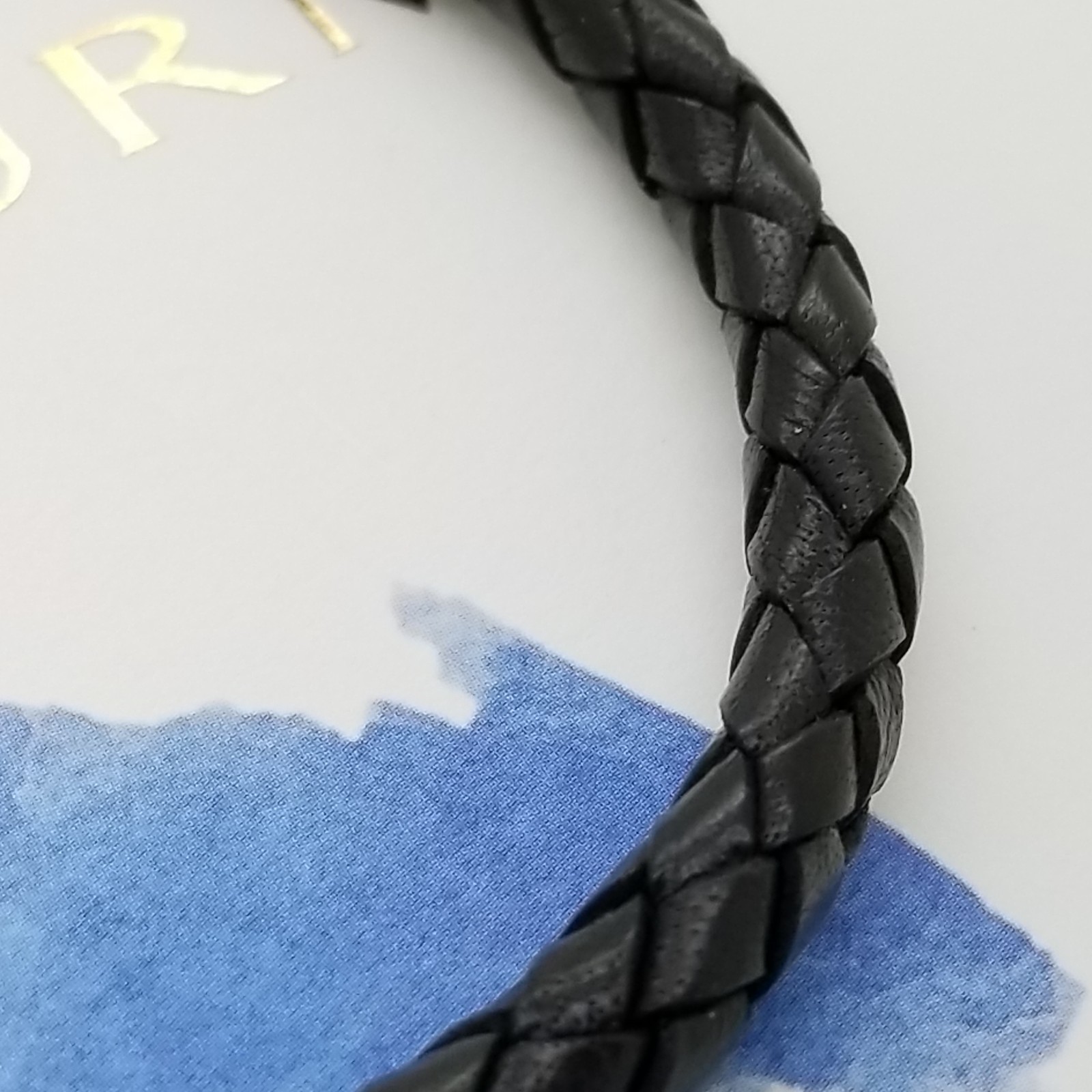 David Yurman Mens 925 Sterling Silver 8.5in Black Leather Woven Chevron Bracelet
