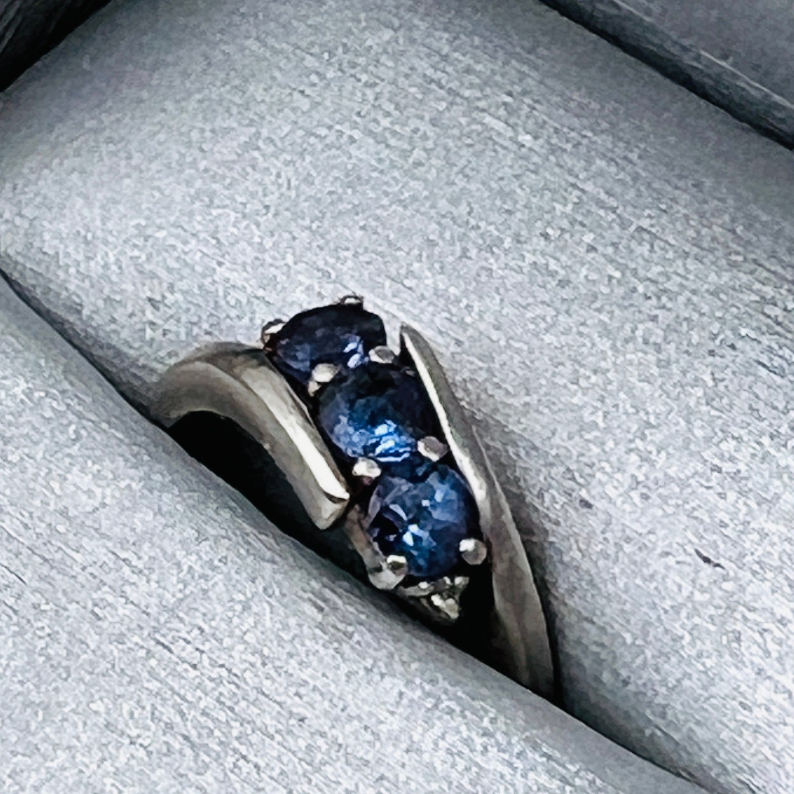 Vintage Blue Stone Bypass Ring Size 6 Sterling Silver Modern Twist Style 925