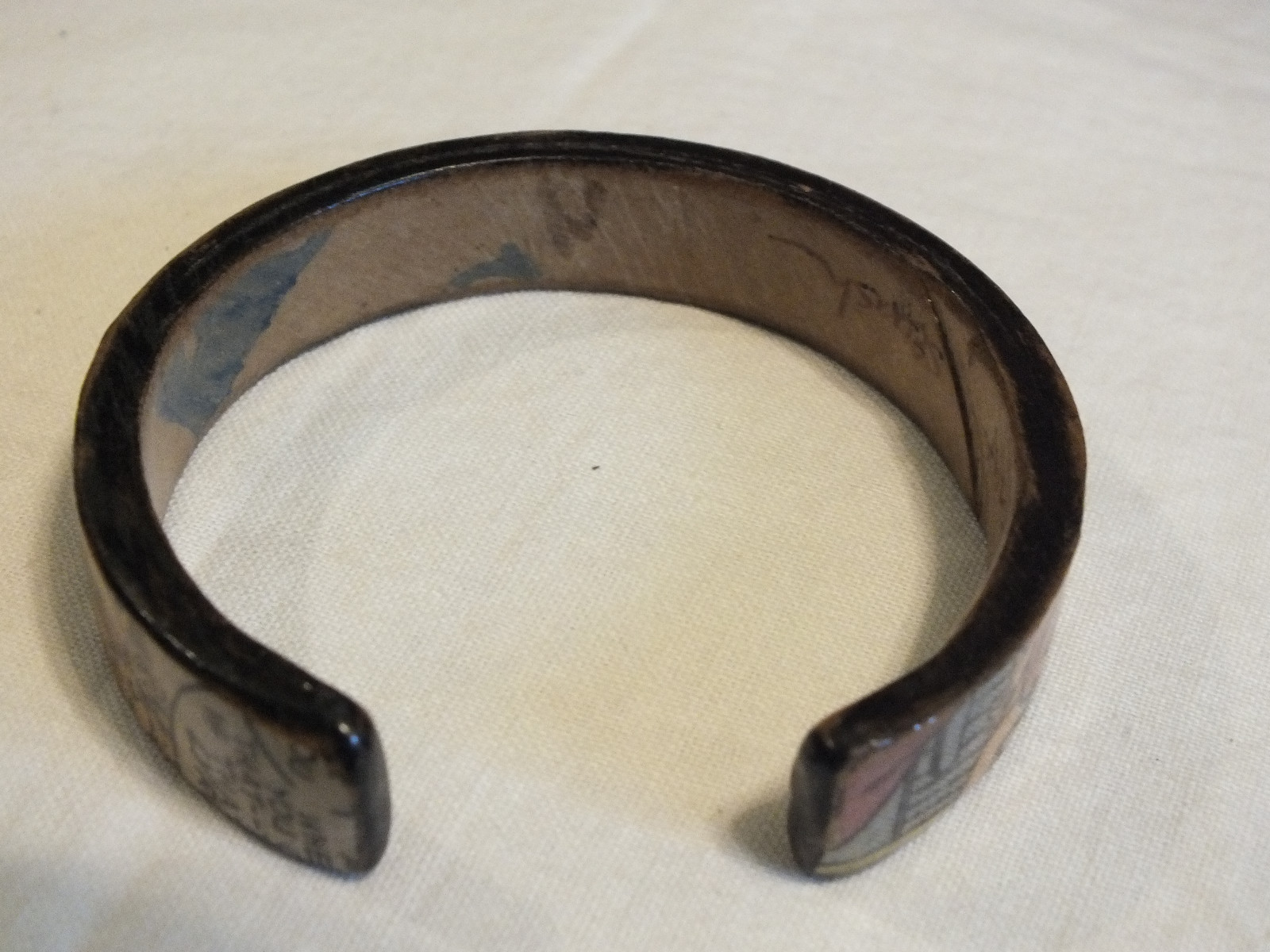 Beautiful Cuff Bracelet Wood Comic Strip Wrapped 2 1/4 Across 1/2 Inch Wide