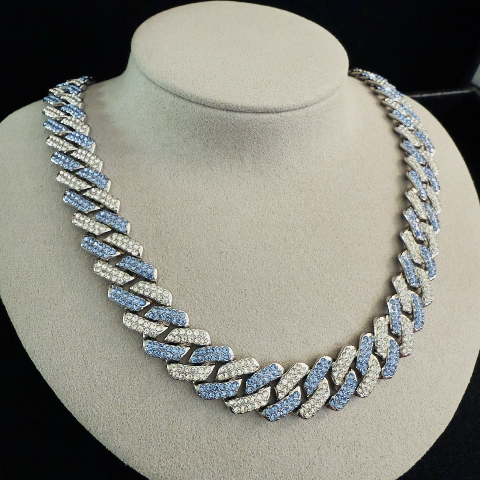 Beautiful Iced Out Cuban Link 14.2mm Thick Rhinestone 16.5in Chain Necklace~NEW