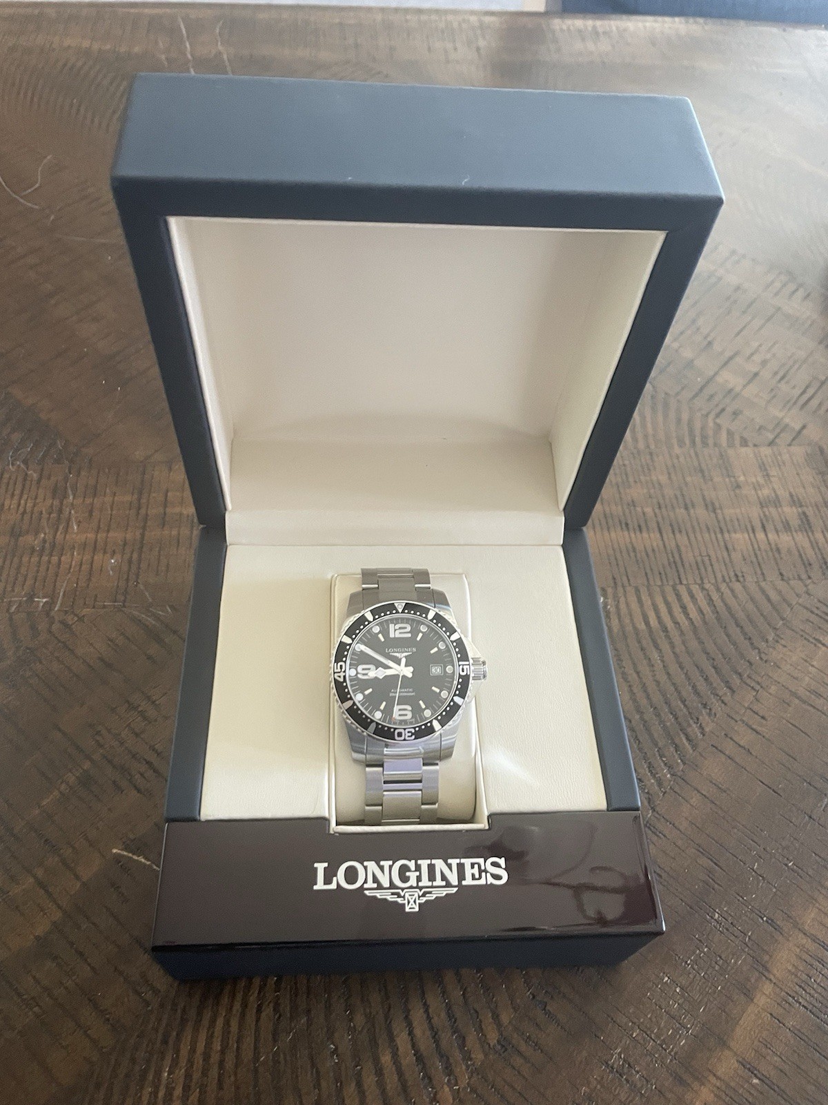 Longines HydroConquest 44mm Auto Men’s Black Watch No Reserve Extra Rubber Strap