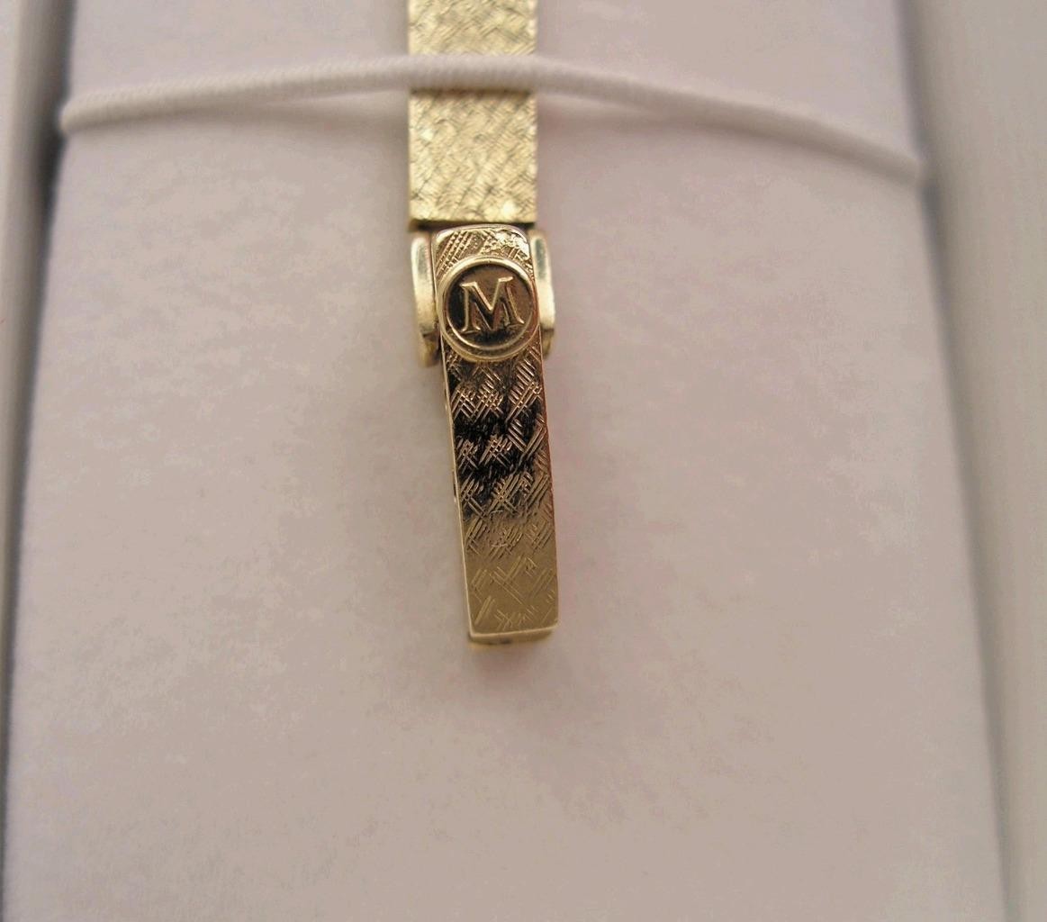 B56 Movado Ladies 14 K Sold Gold Case & Bracelet Swiss Quartz Wrist Watch w Box
