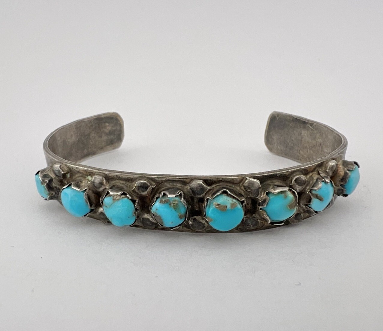 Vtg Fred Harvey Navajo Sterling Silver Turquoise Stamped Row Cuff Bracelet
