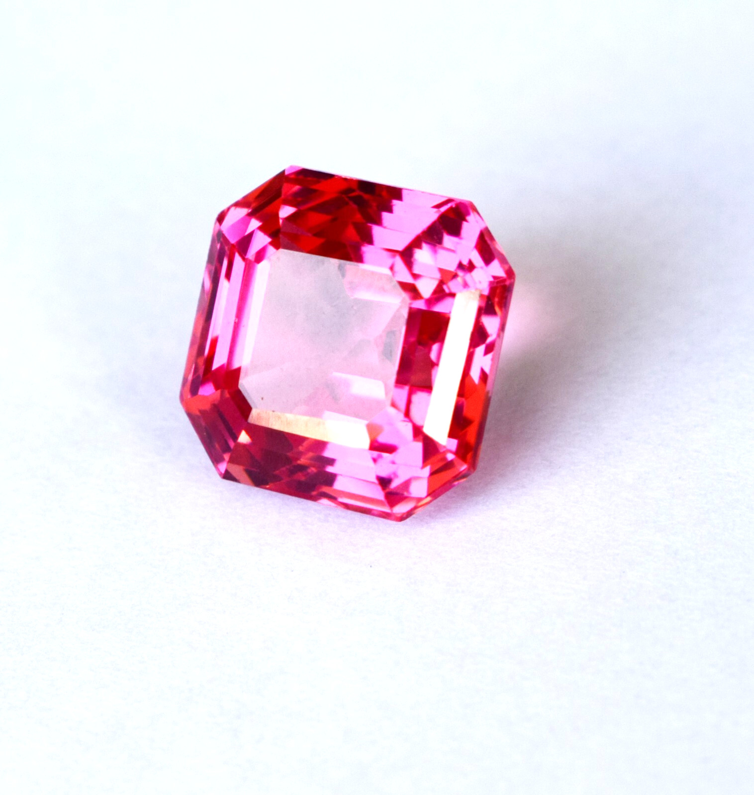 Beautiful 18.80 CT Exquisite Pink Padparadscha Sapphire Untreated Gemstone
