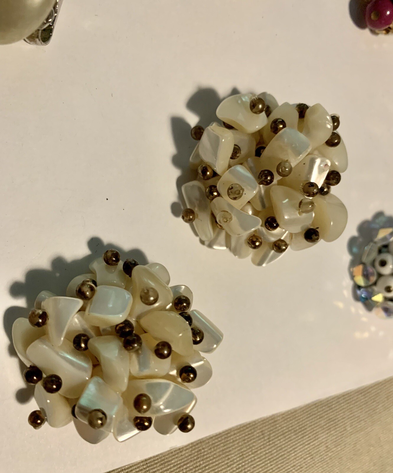 VTG Big Lot Mid Century Clip Earrings Costume Trifari Japan Unsigned MOP *READ