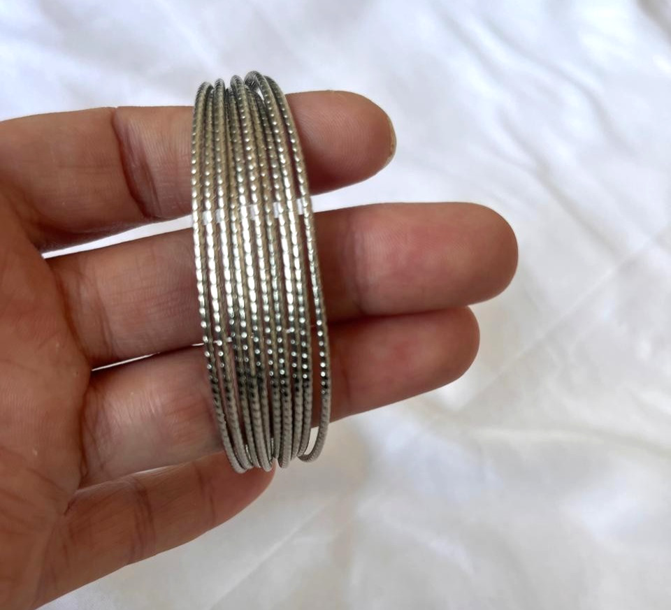Elegant Silver Tone Multi-Layer Cuff Bracelet Open Bangle Textured Statement Jew