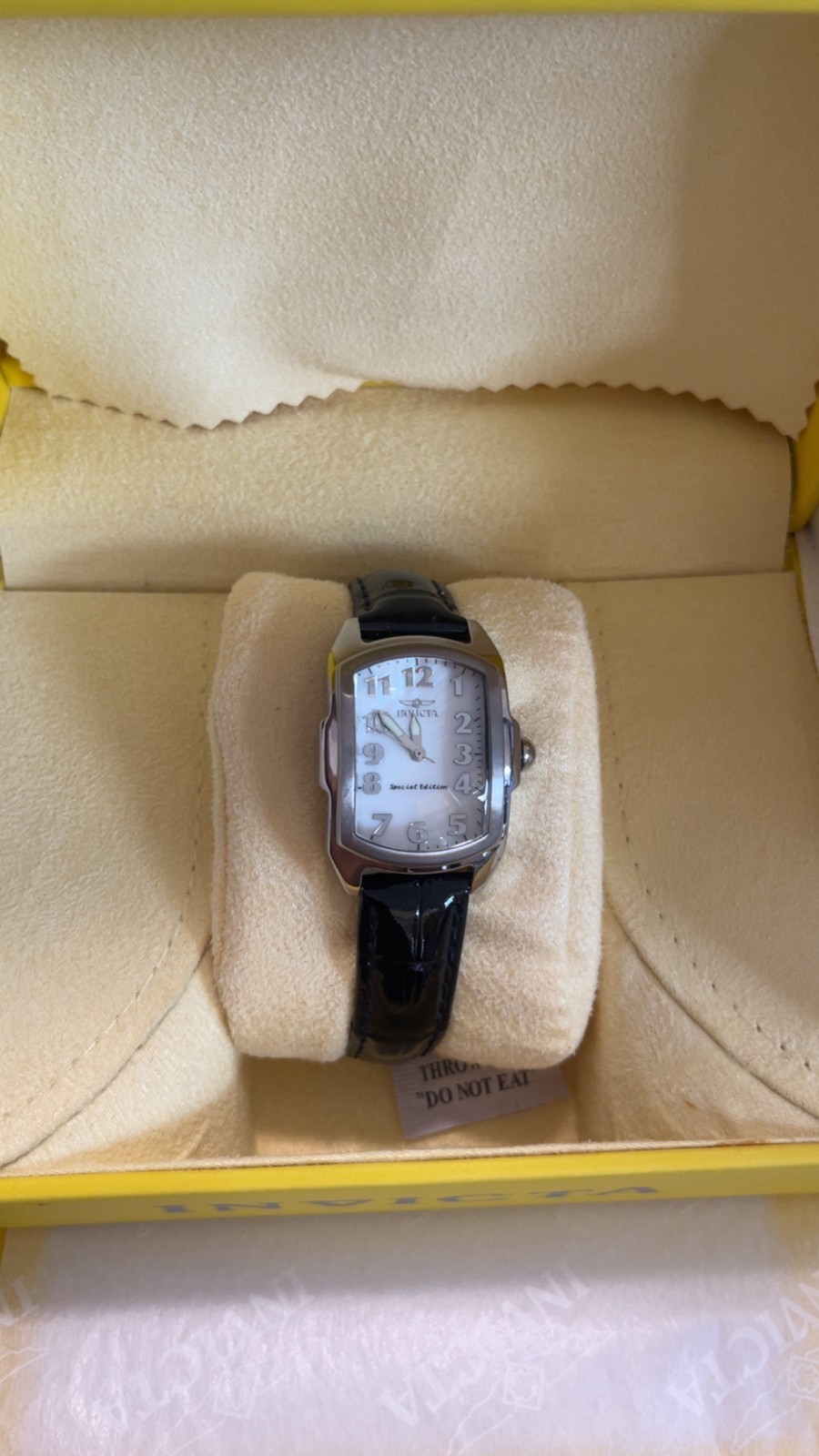Women’s Invicta 5168 Special Edition WR Analog 32mm Dial Causal Round Watch