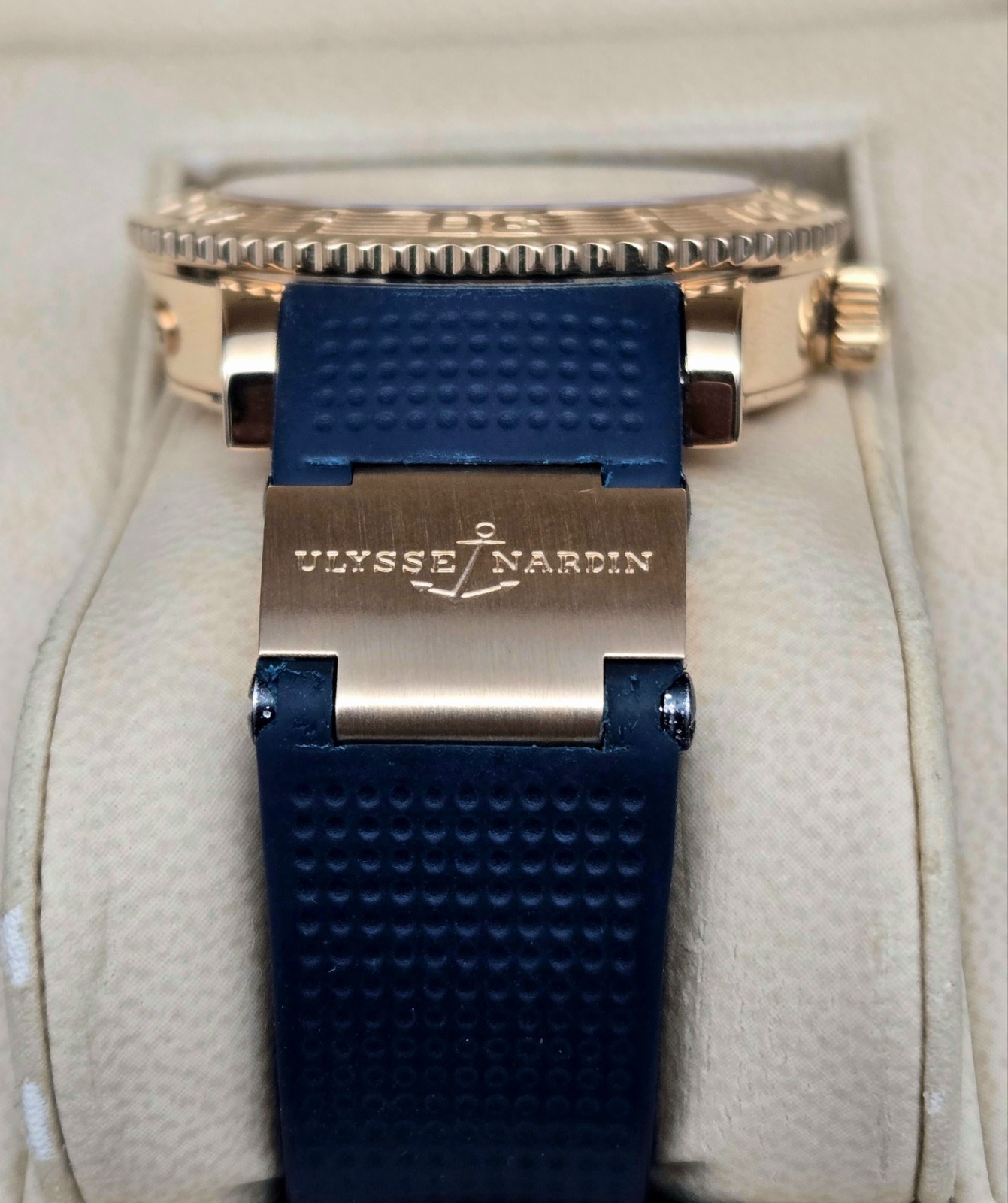 VERY RARE Ulysse Nardin Maxi Marine 266-51 Gold 41mm Limited Edition of 350