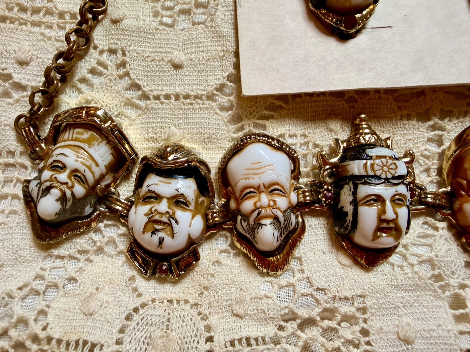 S121 Vintage bracelet and earrings, “seven gods of happiness”, Selro Selini