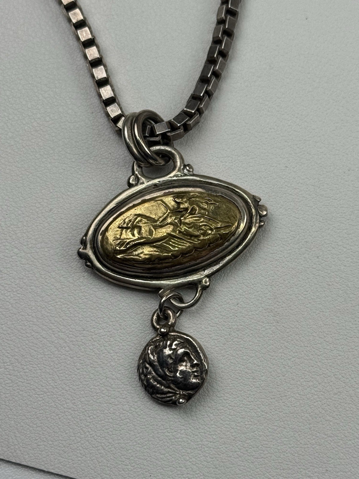 Reversible Pendant Chariot Lion Sterling Silver Necklace 3.9mm Box Chain 16″ 60g