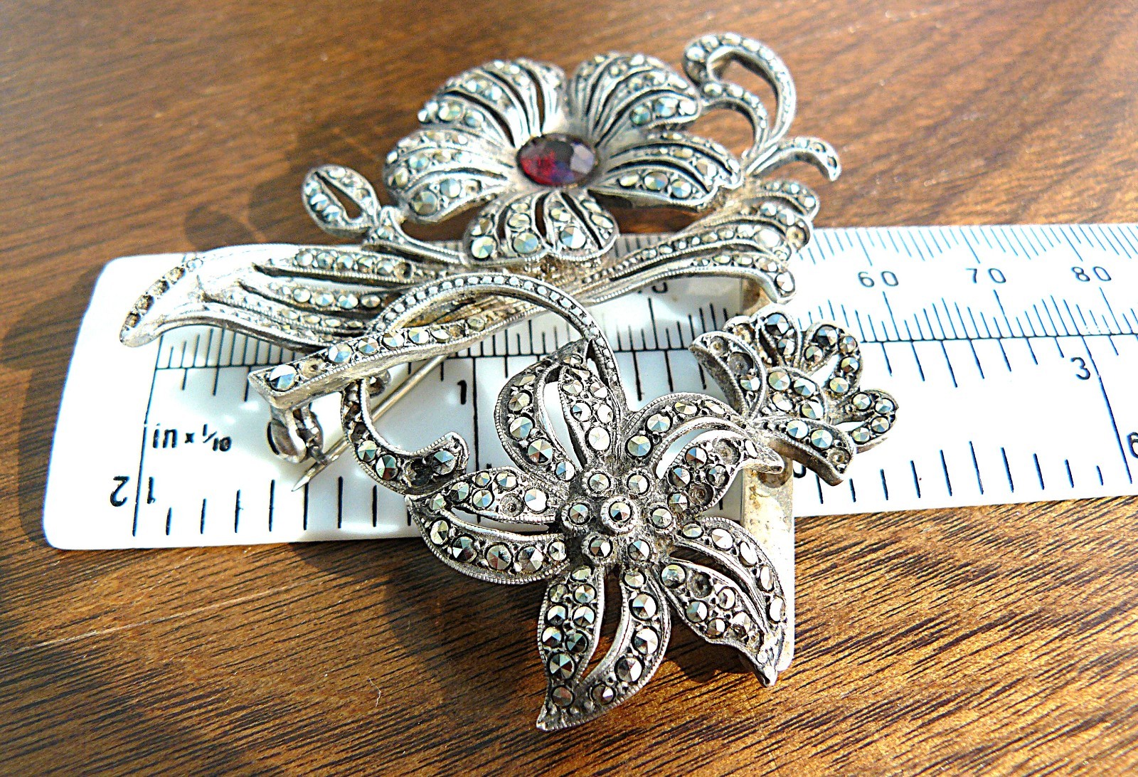 Antique sterling silver marcasite floral brooch garnet centre Art Nouveau 24g