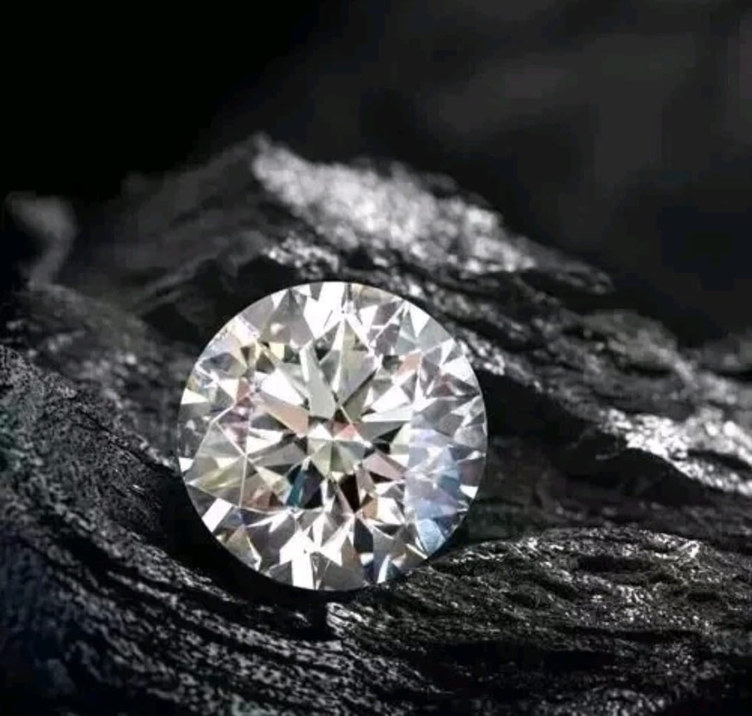 5 CT D Color Round Cut VVS1 Clarity Lab Grown Diamond 11.50MM Gemstone + Gift