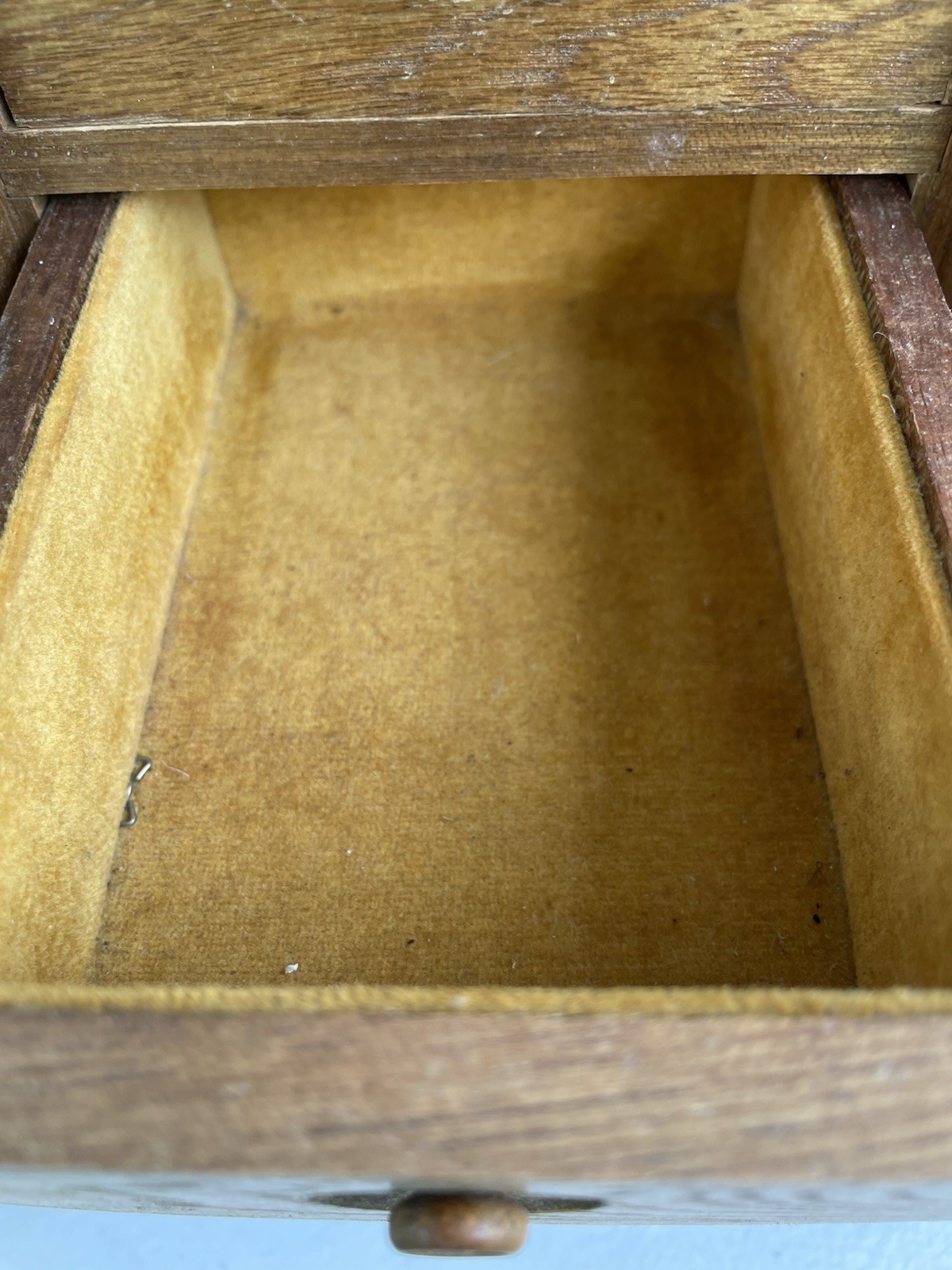 vintage wooden jewelry box