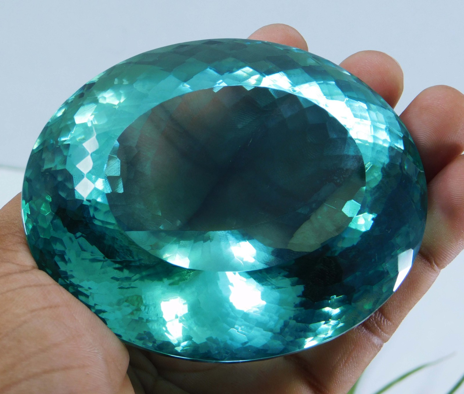 Certified 1544.60 Ct Natural Brazilian Blue Aquamarine Oval Cut AAA+ Gemstone