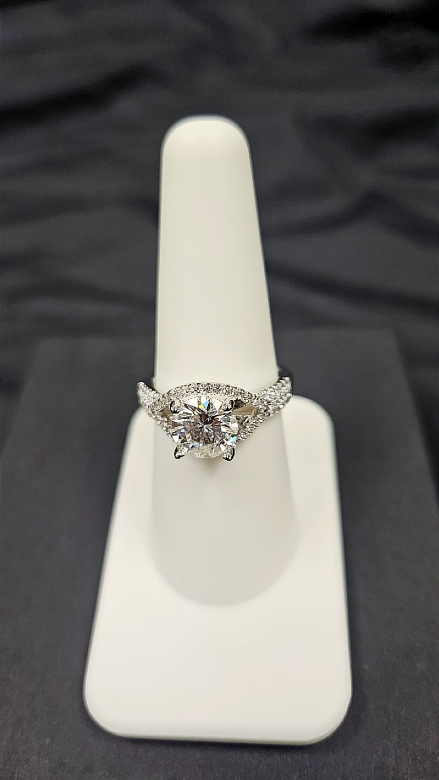 Moissanite 2.0ctw- GRA Engagement Ring White Gold Round Size 8 2mm