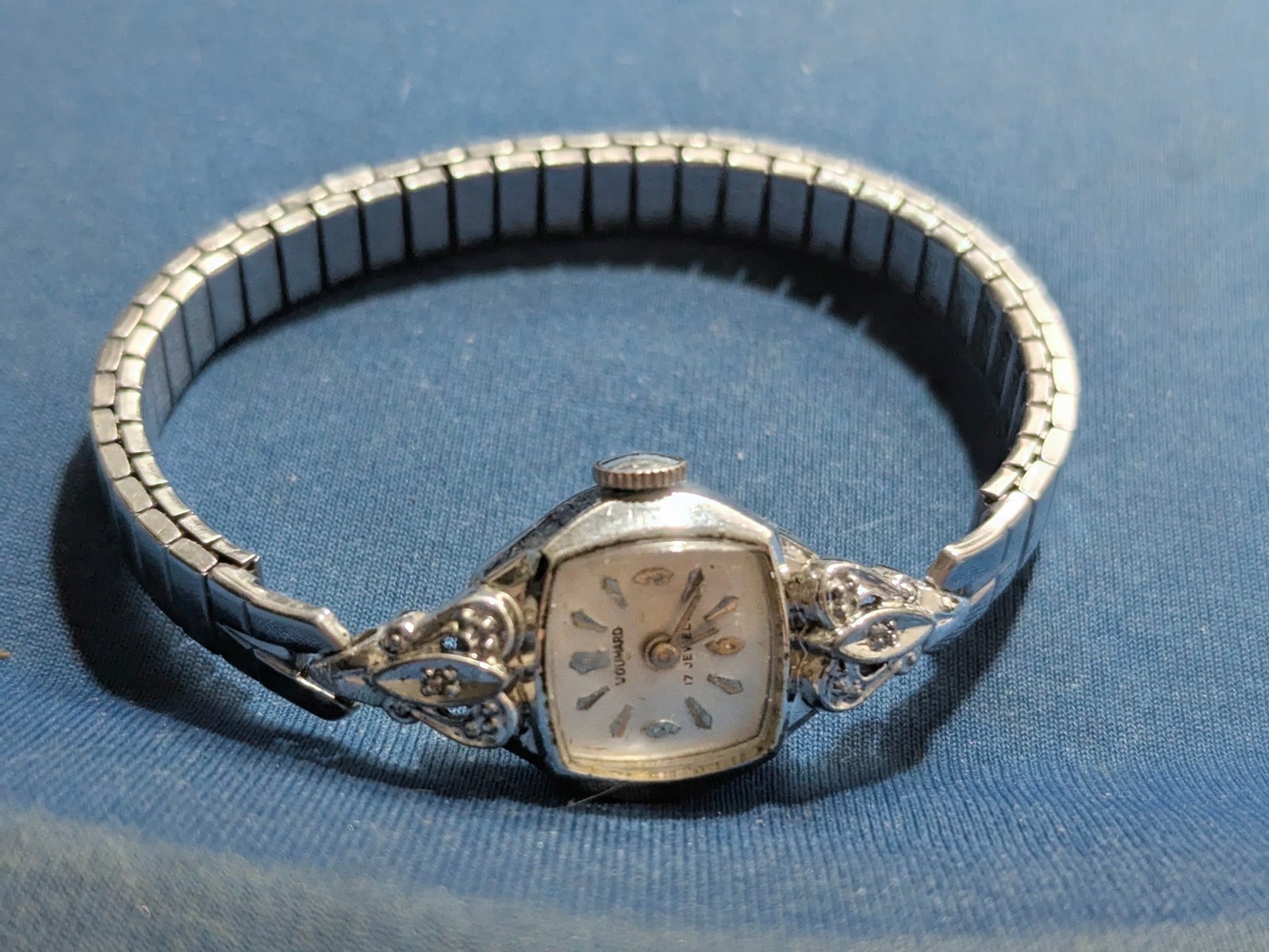 1933 Waltham Art Deco 17 jewel Ladies watch and Vintage Voumard 17 jewel ladies