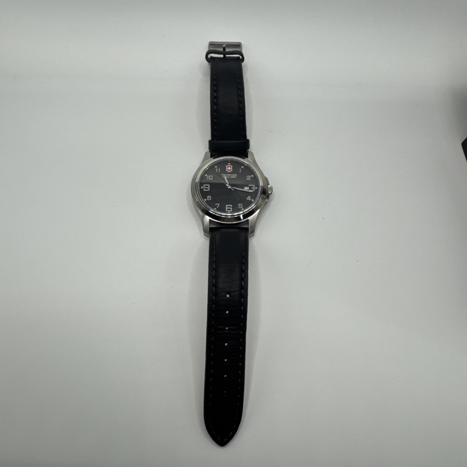 Victorinox Swiss Army Garrison Elegance Leather Strap Watch, Boxed – See Details