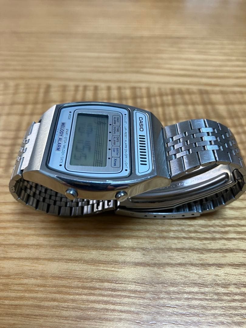 CASIO MELODY ALARM Digital Watch H104 Safe packing!