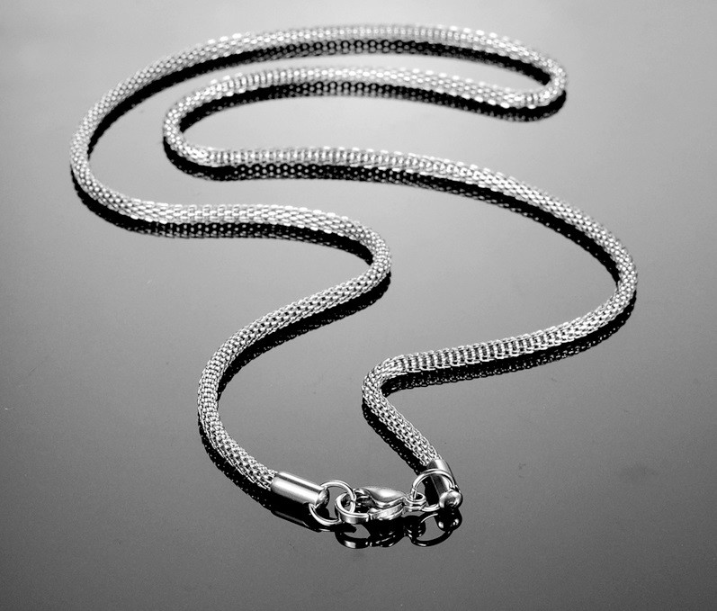 316L Stainless Steel 17.7 Inch (45 cm) 2.4mm Mesh Chain Necklace