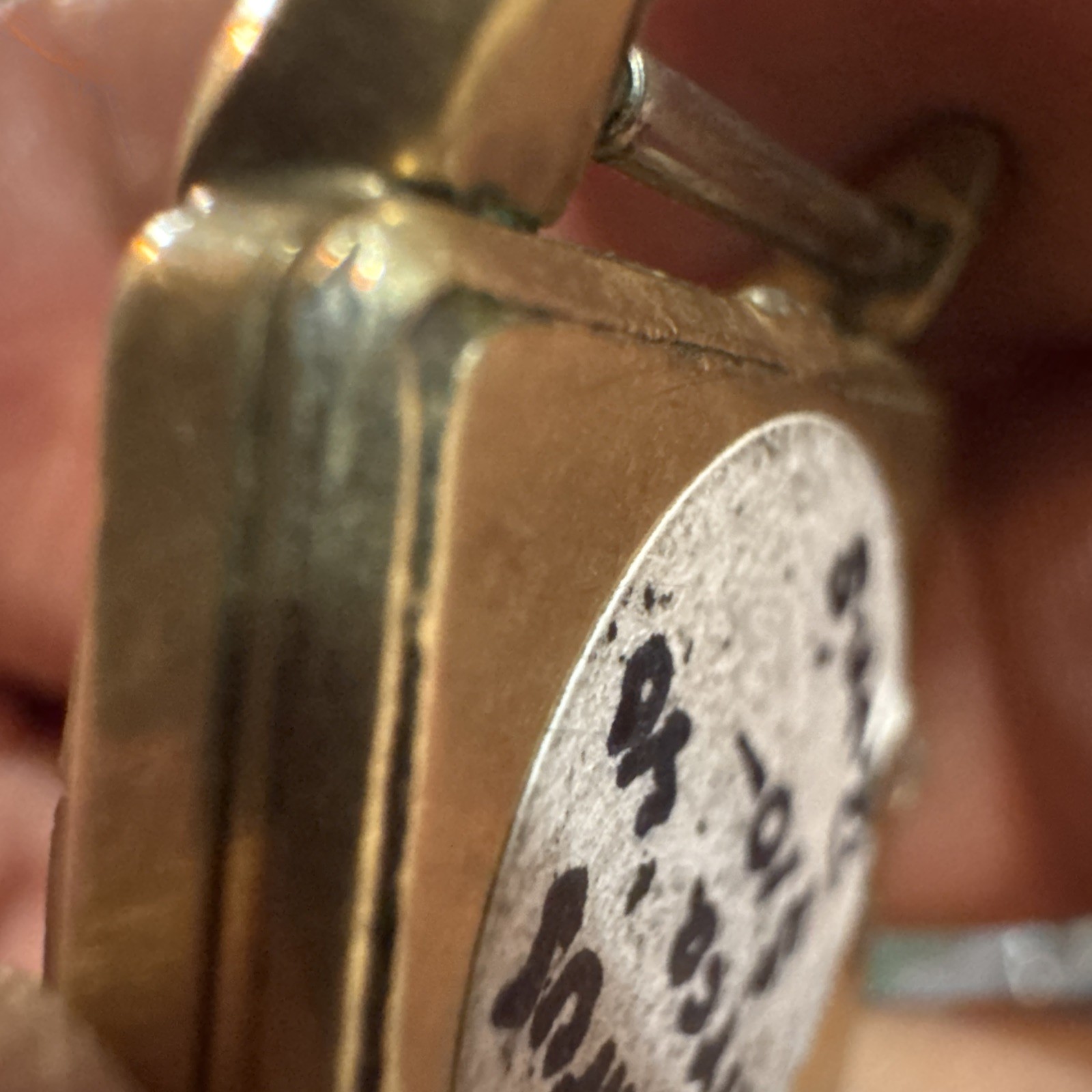 Benrus wristwatch runs and sets broke glass Crystal