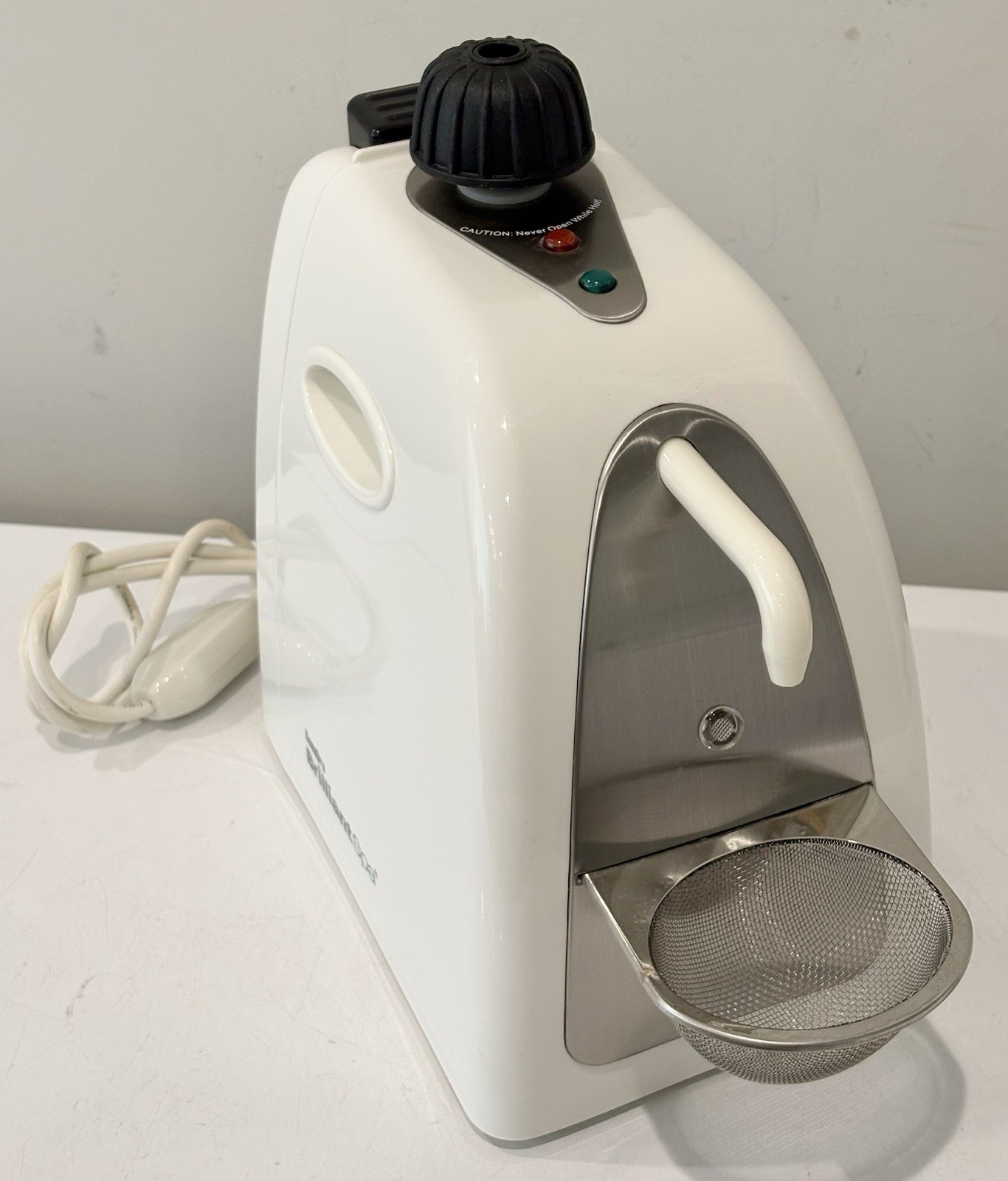 GemOro Brilliant Spa Jewelry Steam Cleaner W/ Strainer Basket, Funnel, Cup