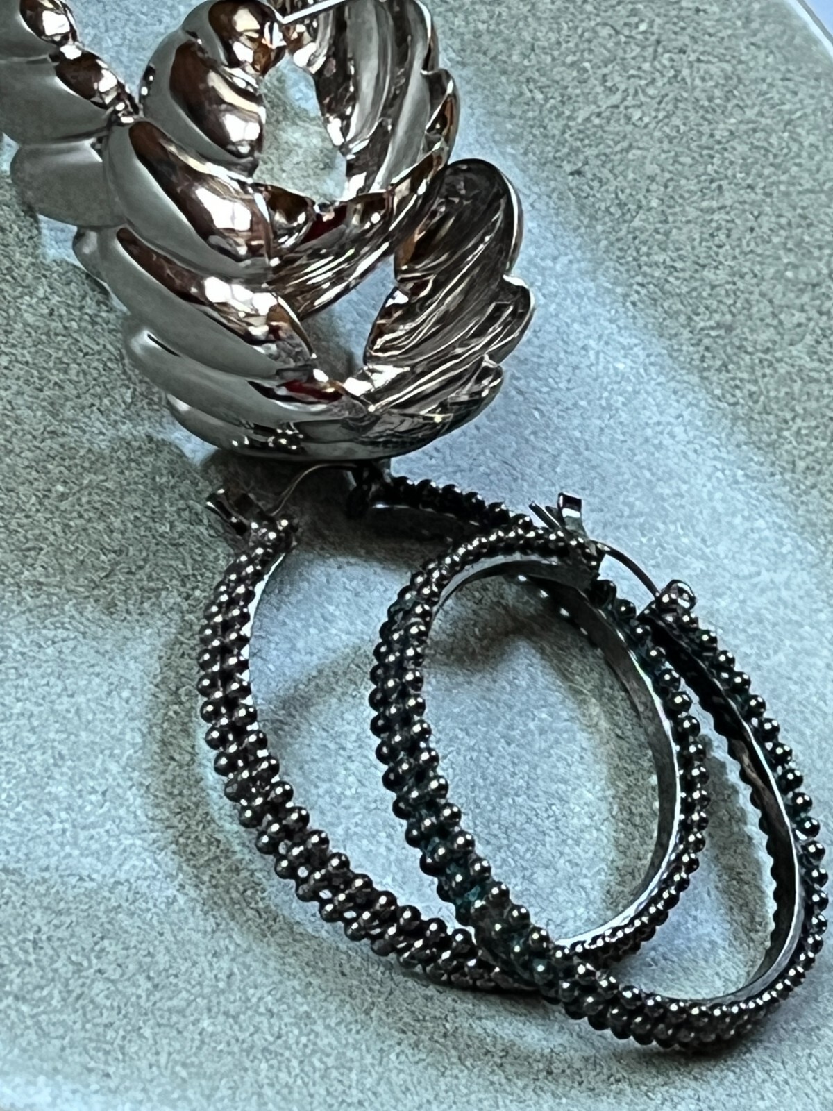 Lot of Large Oxidized Silvertone Tiny Bead & Ridged Tapered Silvertone HOOP Earr