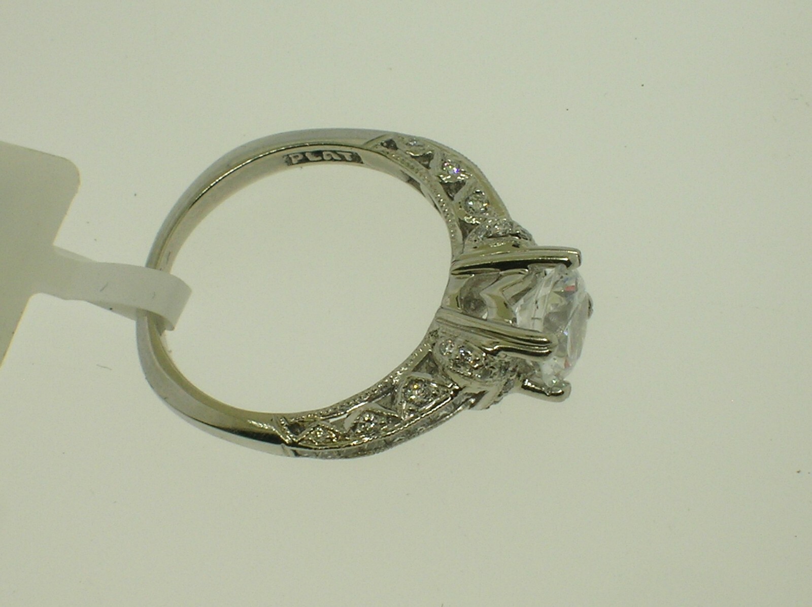 TACORI PLATINUM SETTING 0.36 CT DIAMONDS – SIZE 6.5 US – RETAIL $4,820.00