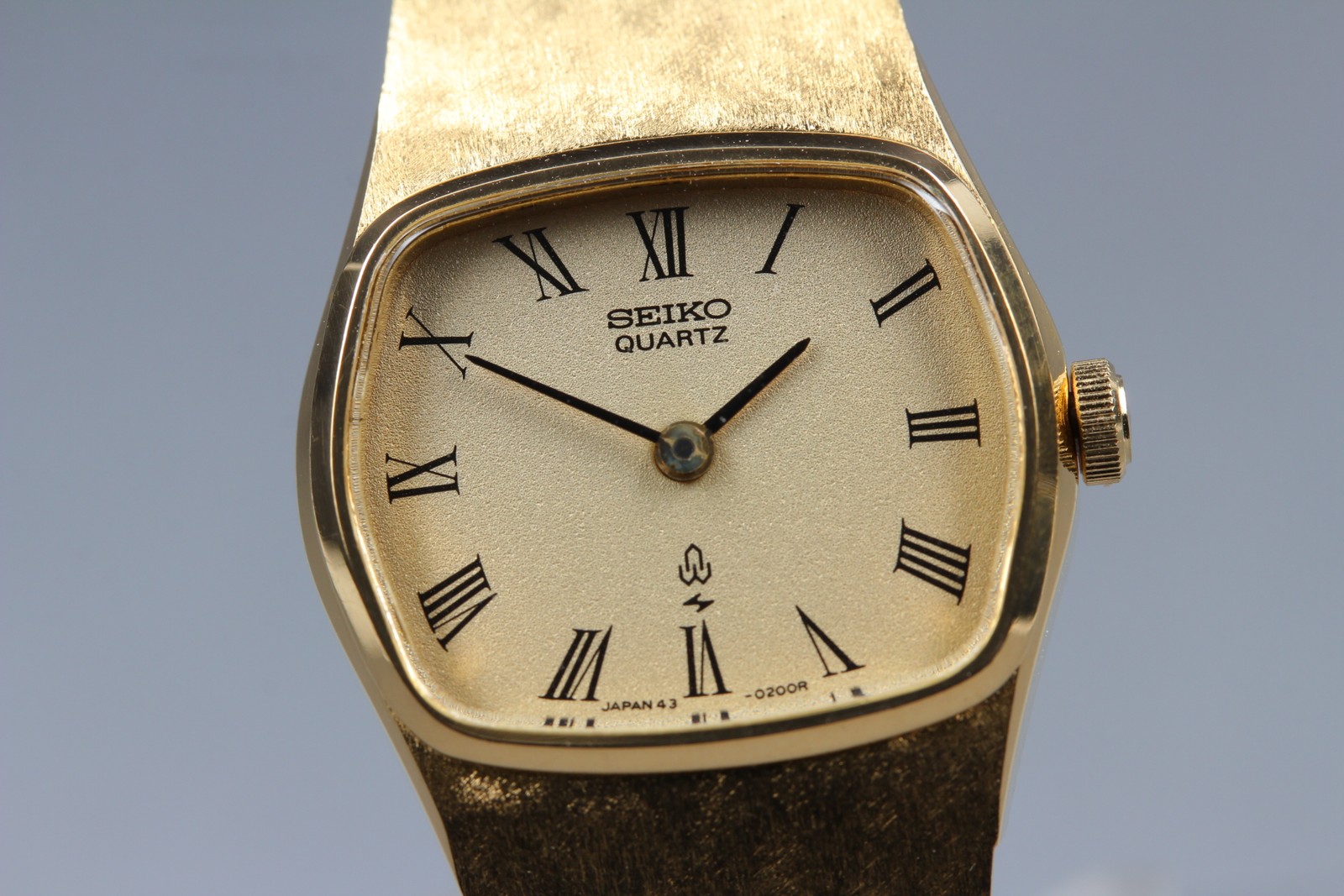 Vtg 1977 N MINT Seiko Bracelet 43-3120 Quartz Gold Hexagon Womens Watch JAPAN