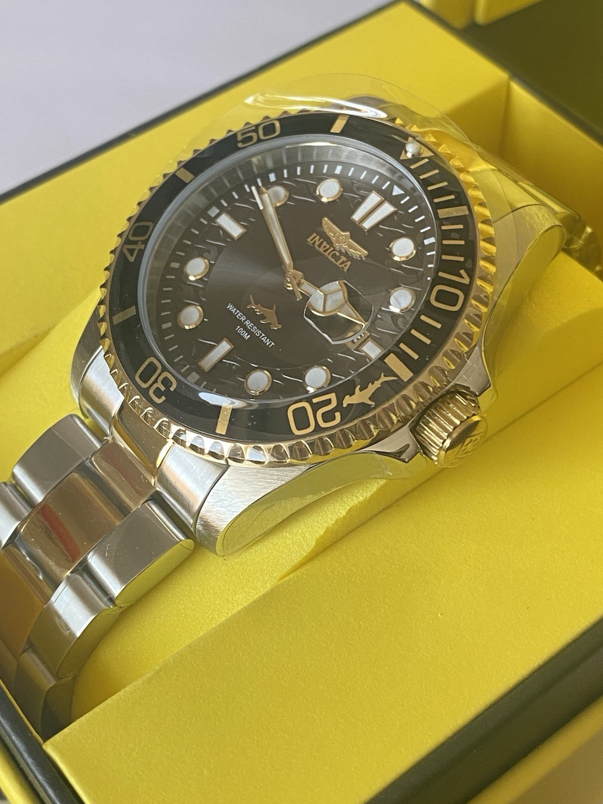 Brand New Invicta Pro Diver Currentwave Men’s Watch 43mm Steel Gold (30023) New