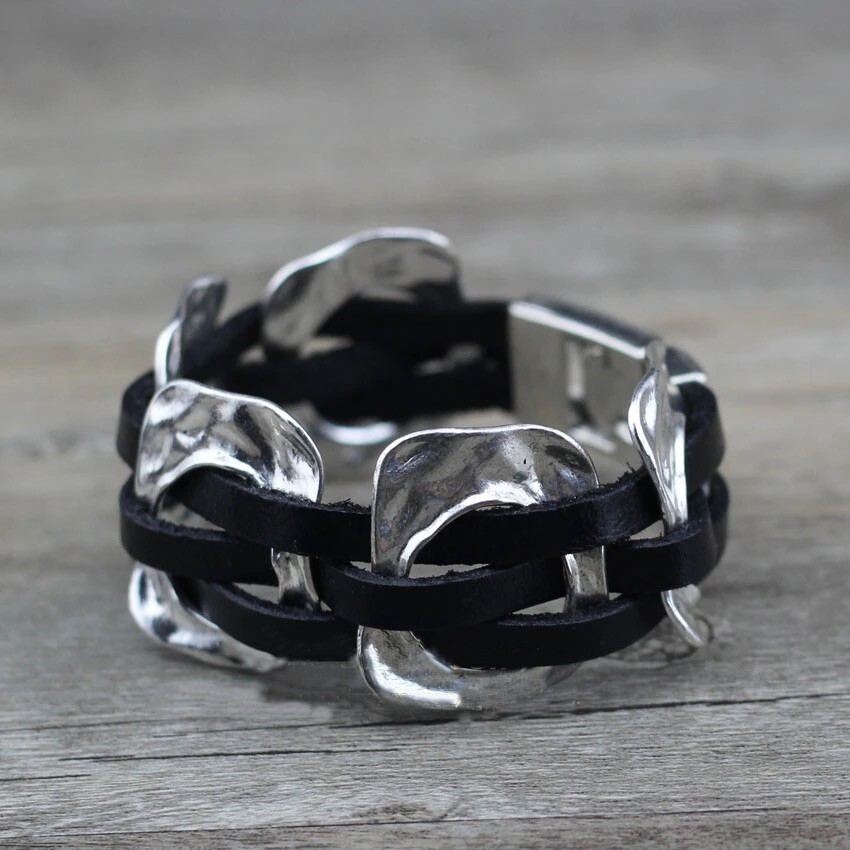 Handmade Uno STYLE De Único 50’s Leather Bracelet BLACK LEATHER (B13)