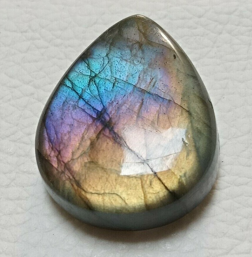 Top Unique Rare Fire Labradorite Gemstone For Jewelry Making 27X20X6 mm 30 Crt