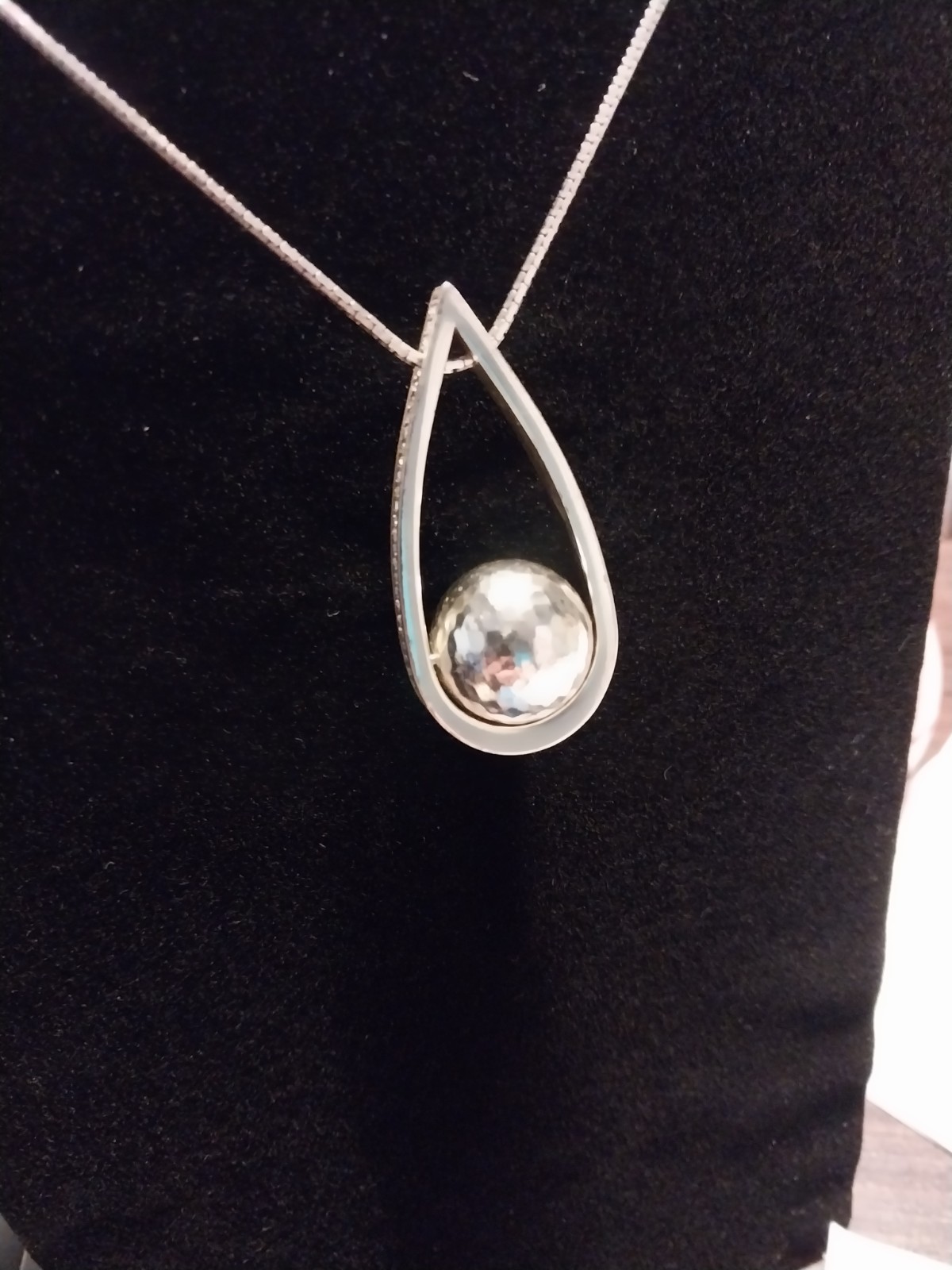💗Brighton Necklace, Long 32″ Silver Crystals “Charo Ellipse Spin” NWOT💗